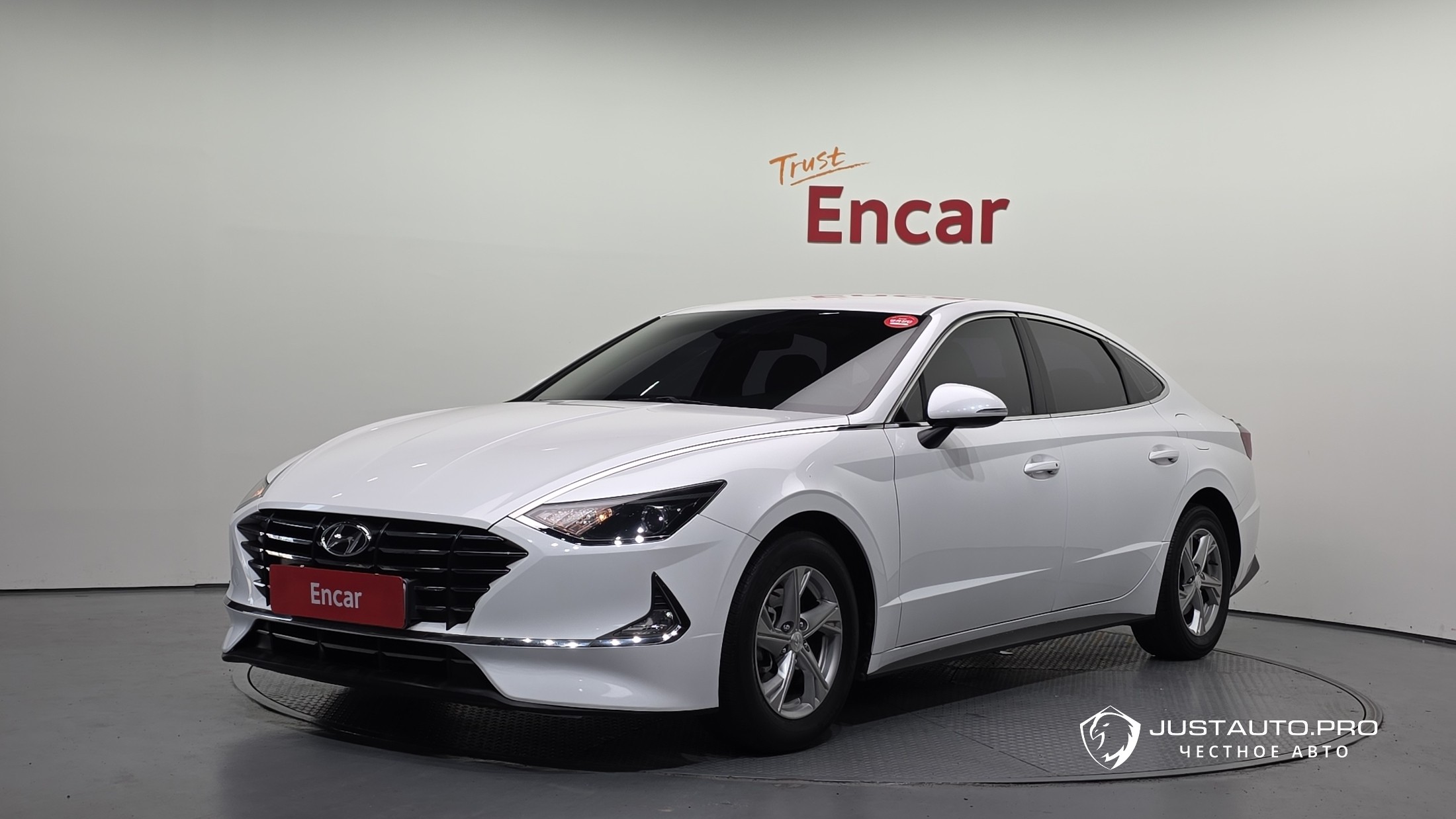 Автомобиль Hyundai Sonata