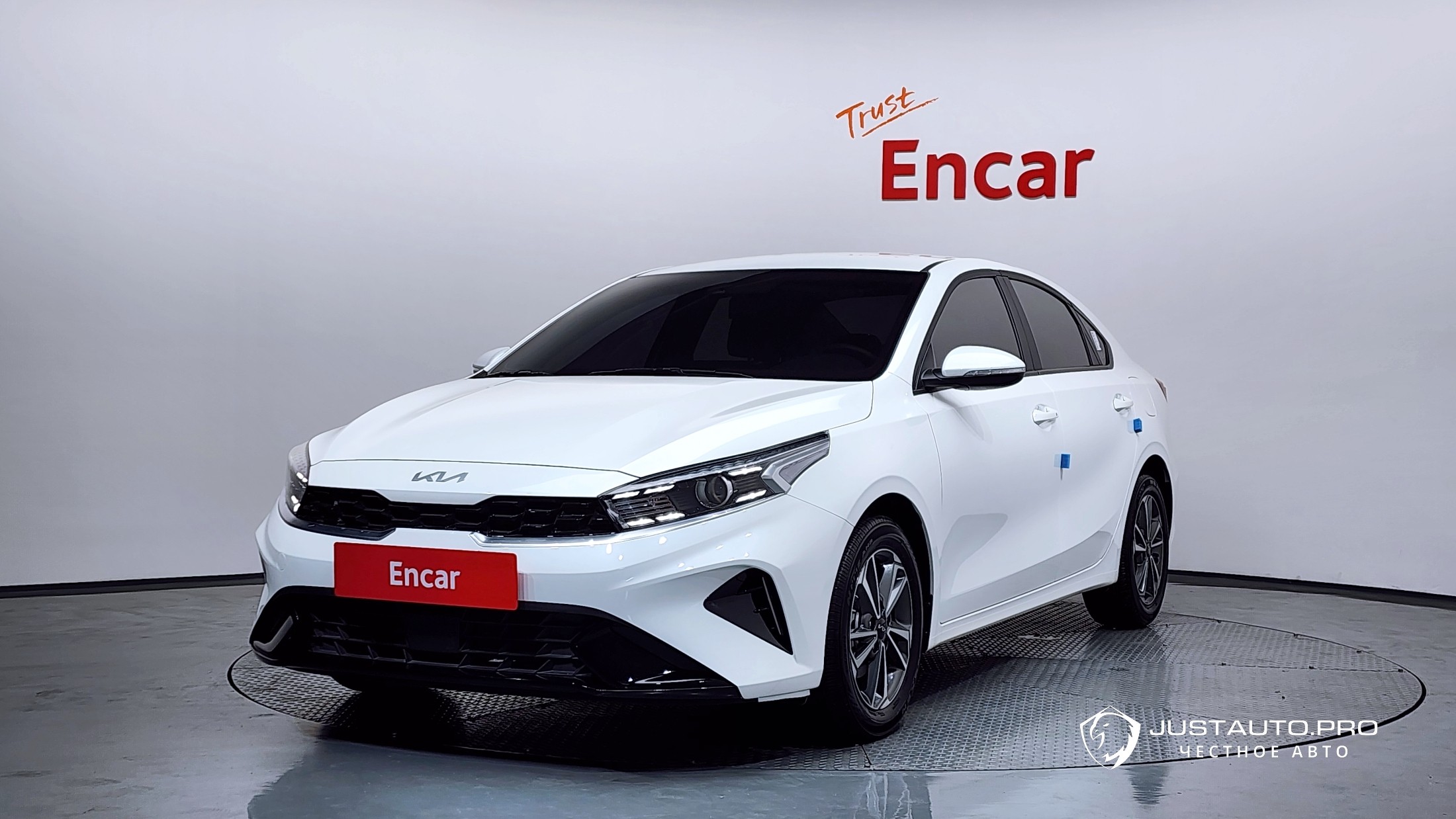 Автомобиль Kia K3