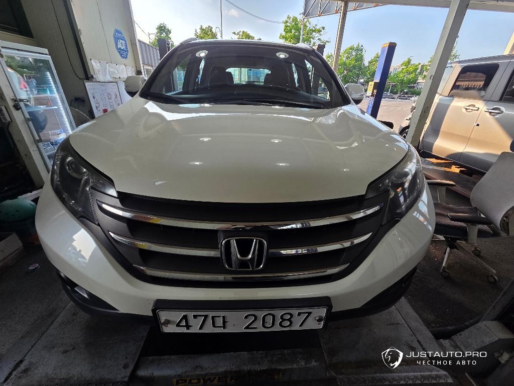 Автомобиль Honda CR-V