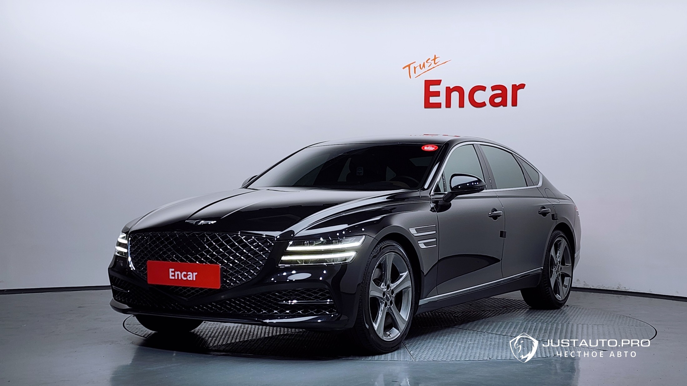 Автомобиль Genesis G80