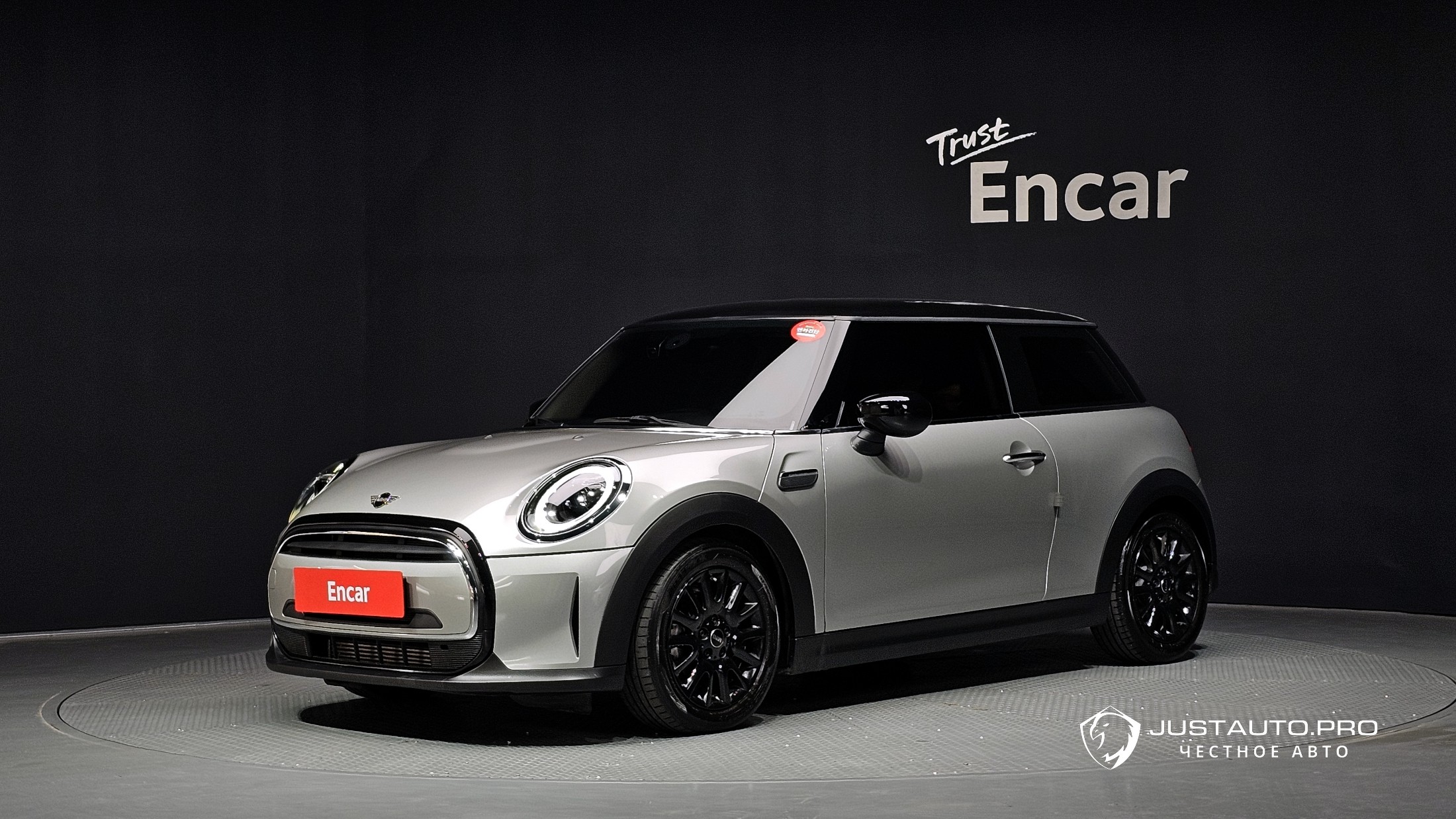 Автомобиль Mini Cooper