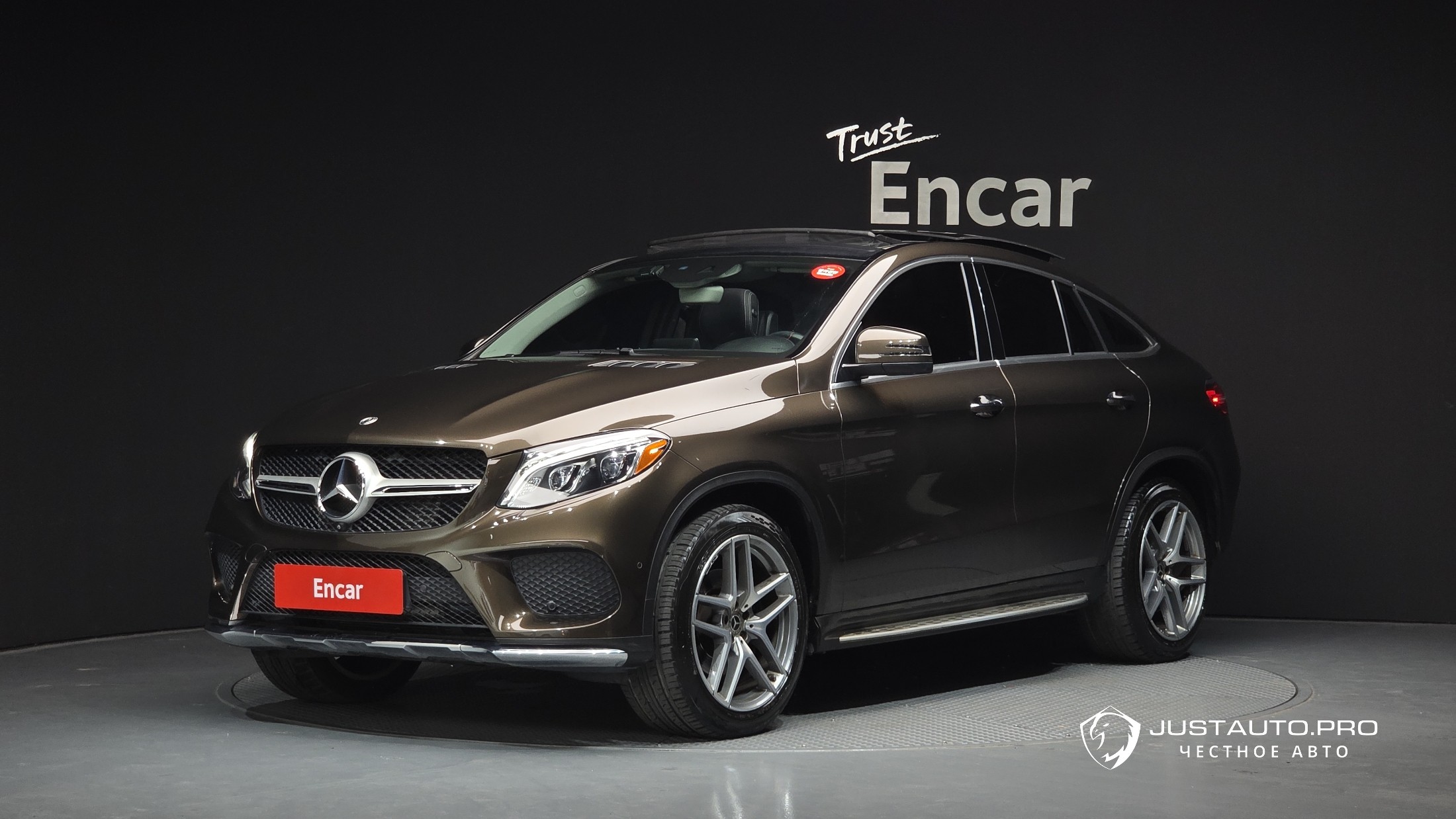 Автомобиль Mercedes-Benz GLE-Class