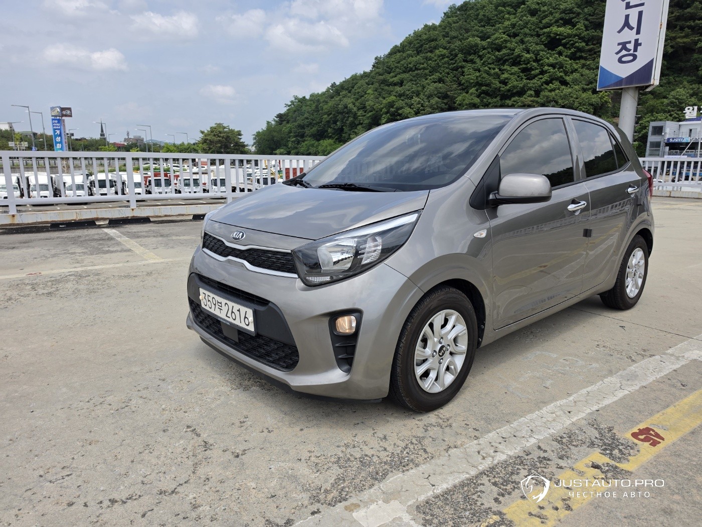 Автомобиль Kia morning