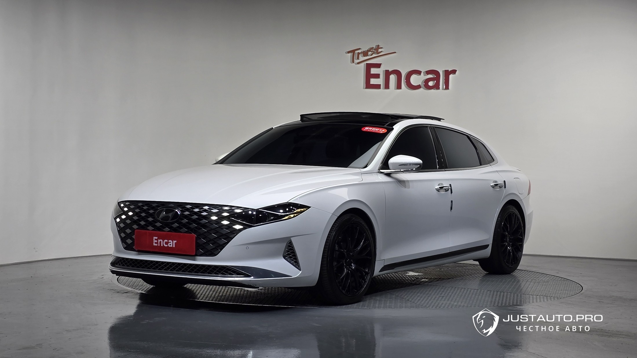 Автомобиль Hyundai Grandeur