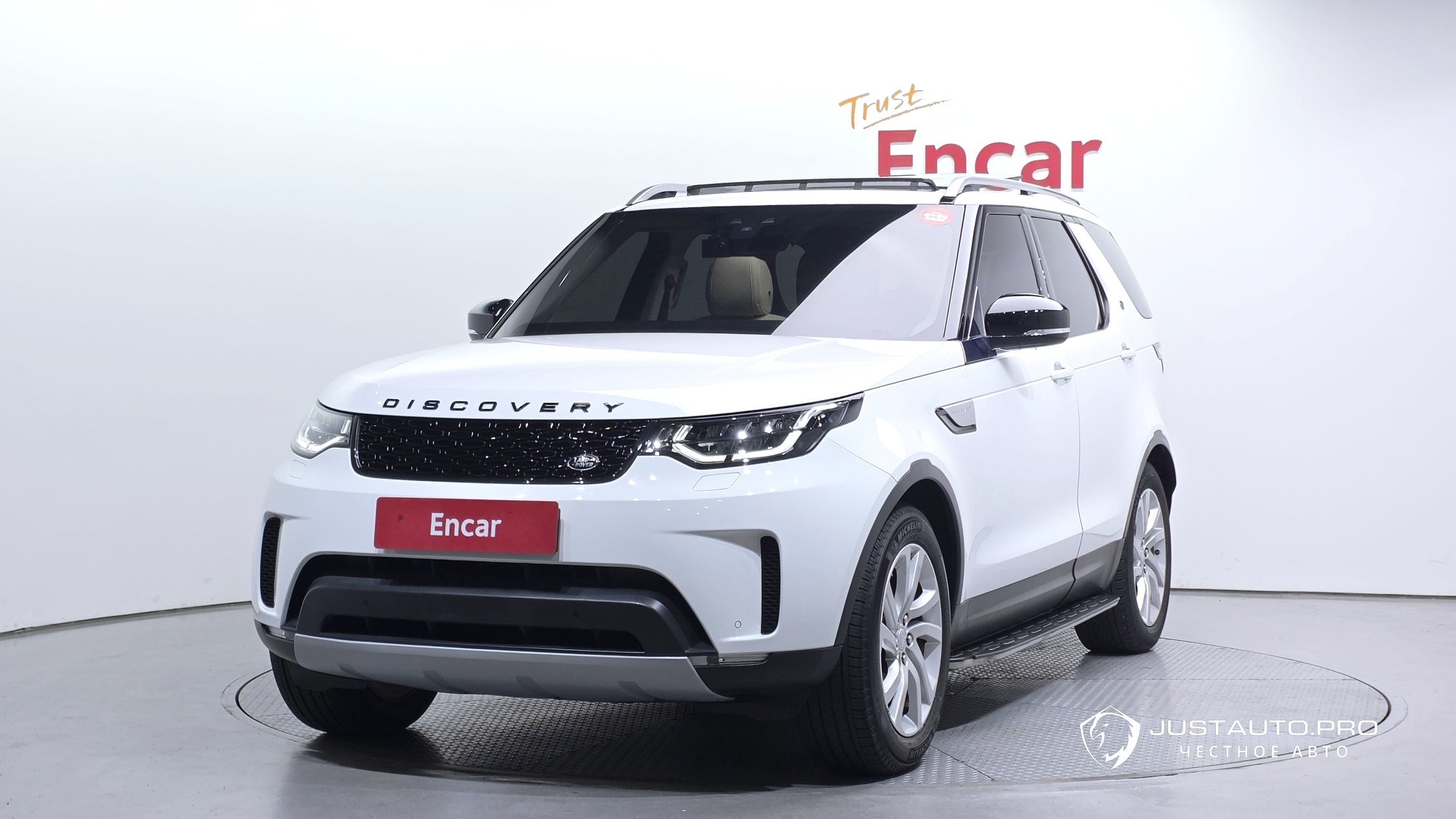 Автомобиль Land Rover Discovery