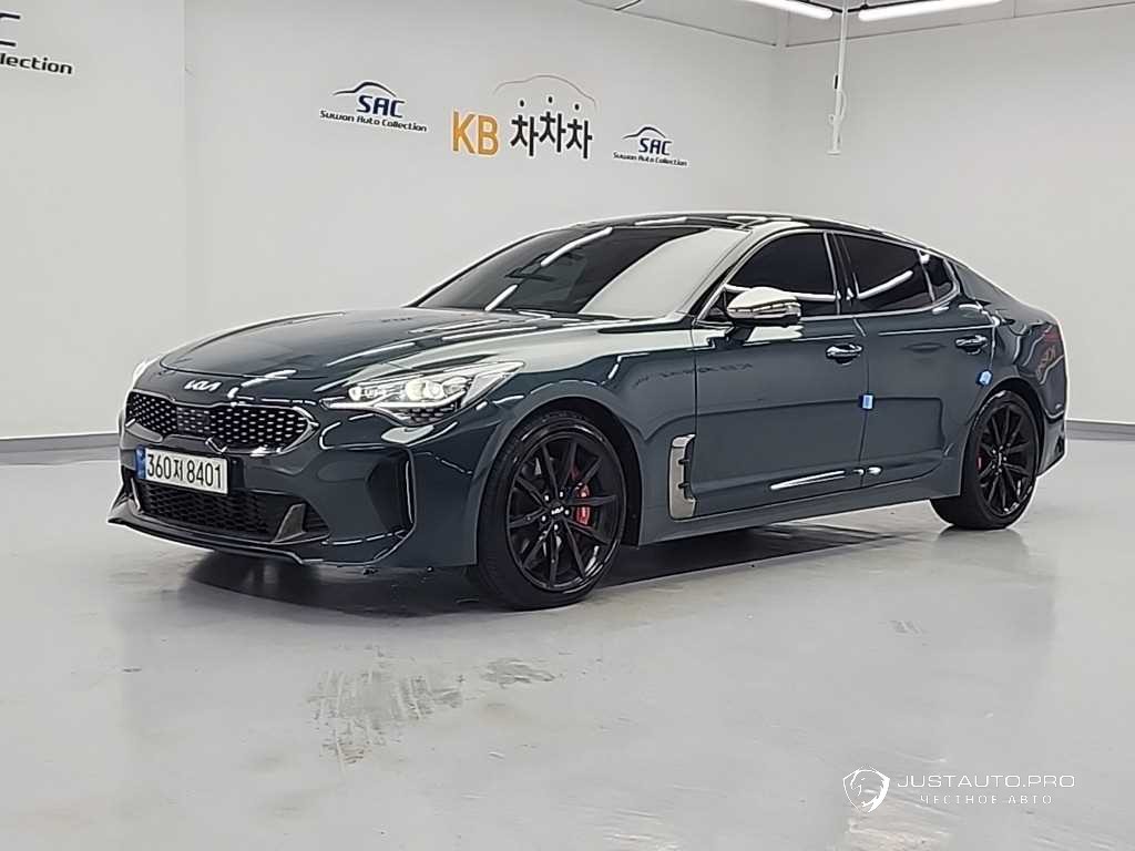 Автомобиль Kia Stinger