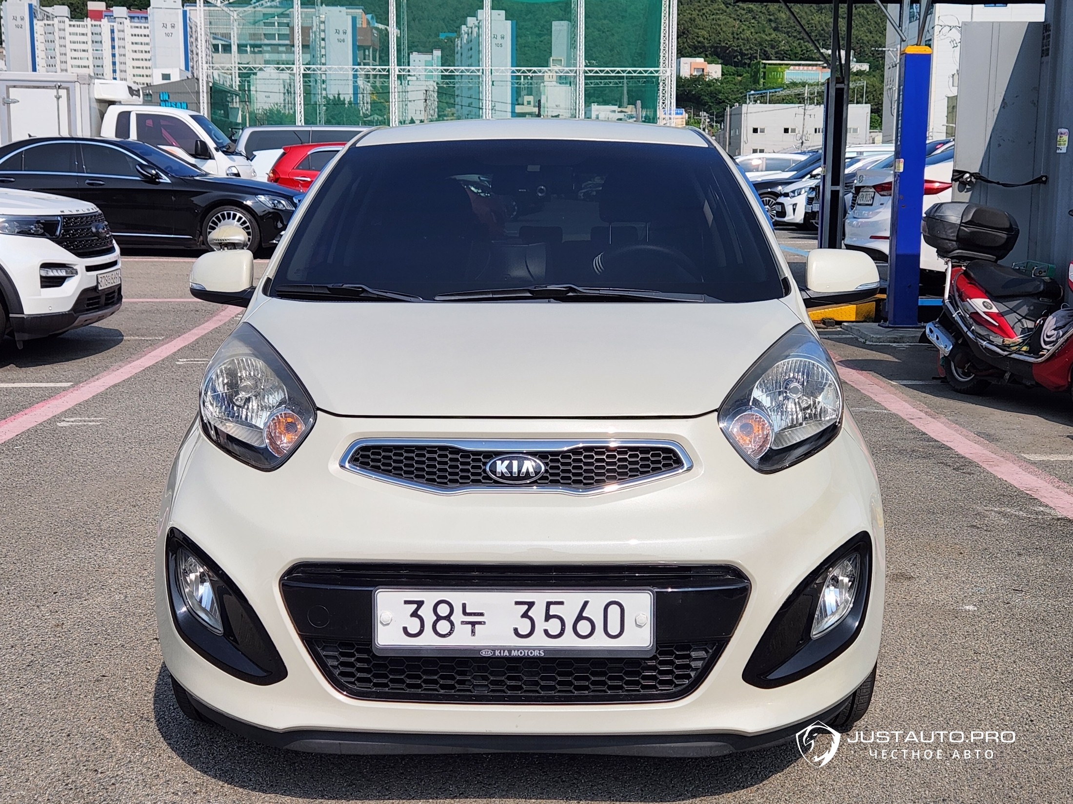 Автомобиль Kia morning