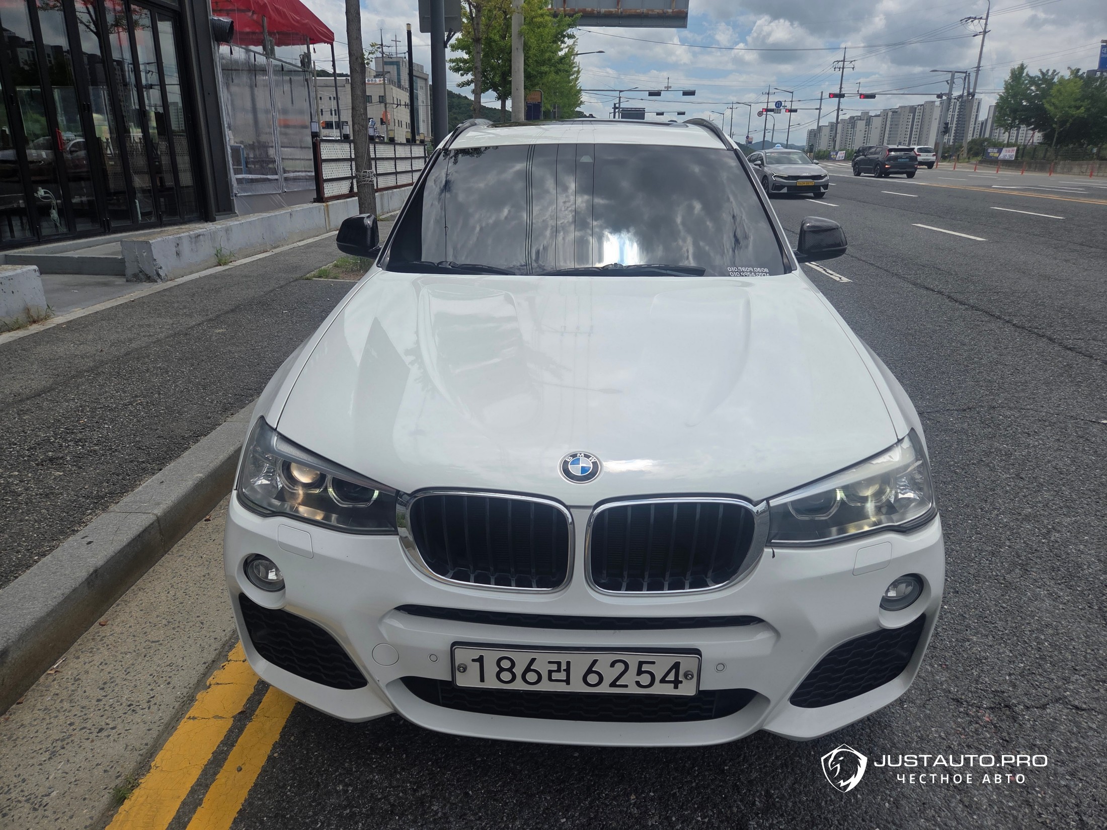 Автомобиль BMW X3