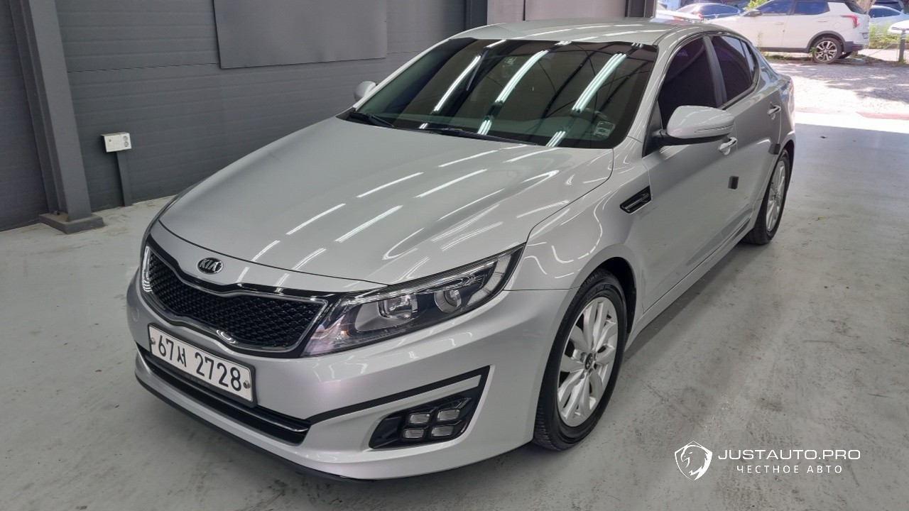 Автомобиль Kia K5