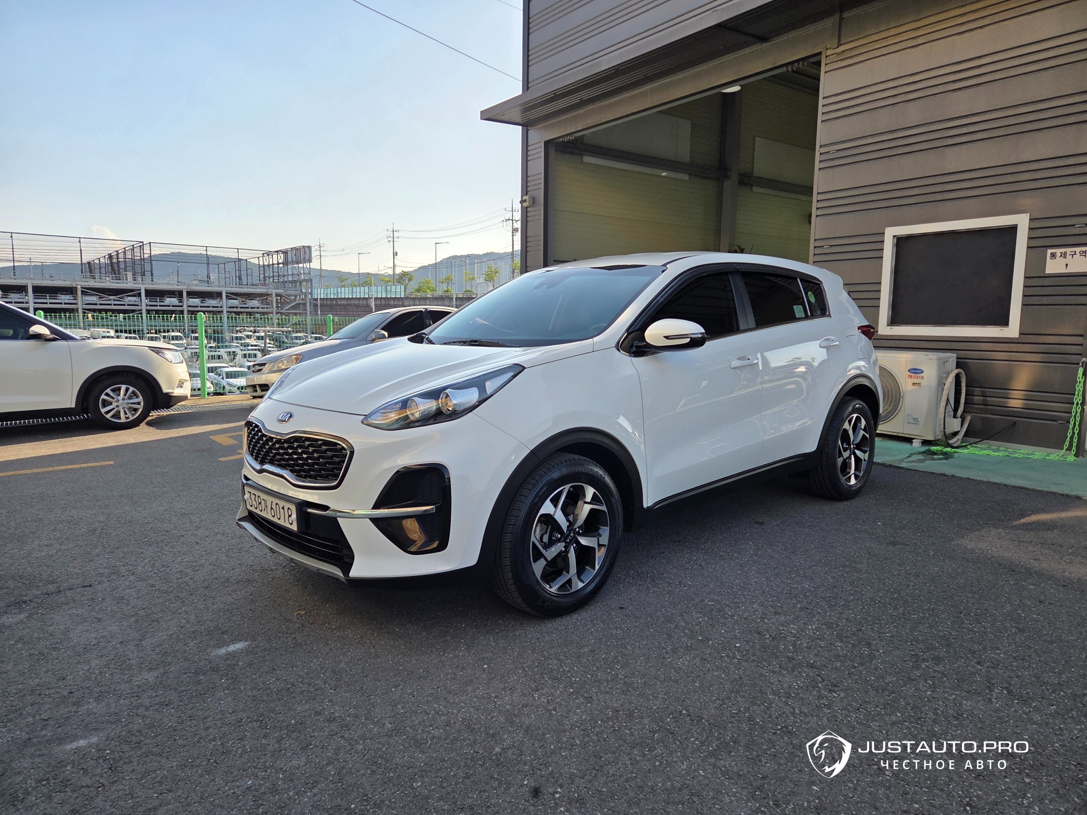 Автомобиль Kia Sportage