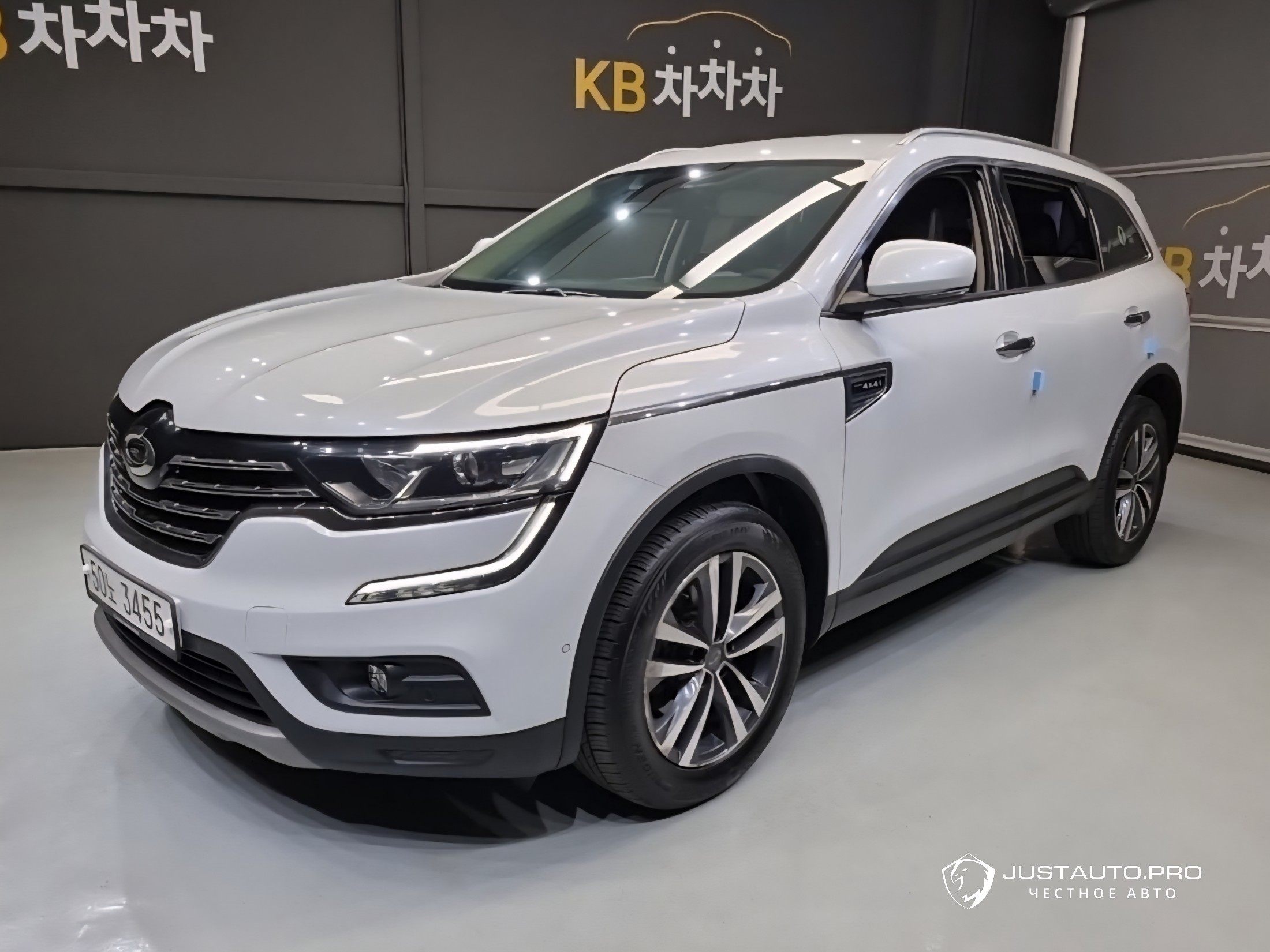 Автомобиль Renault-KoreaSamsung QM6