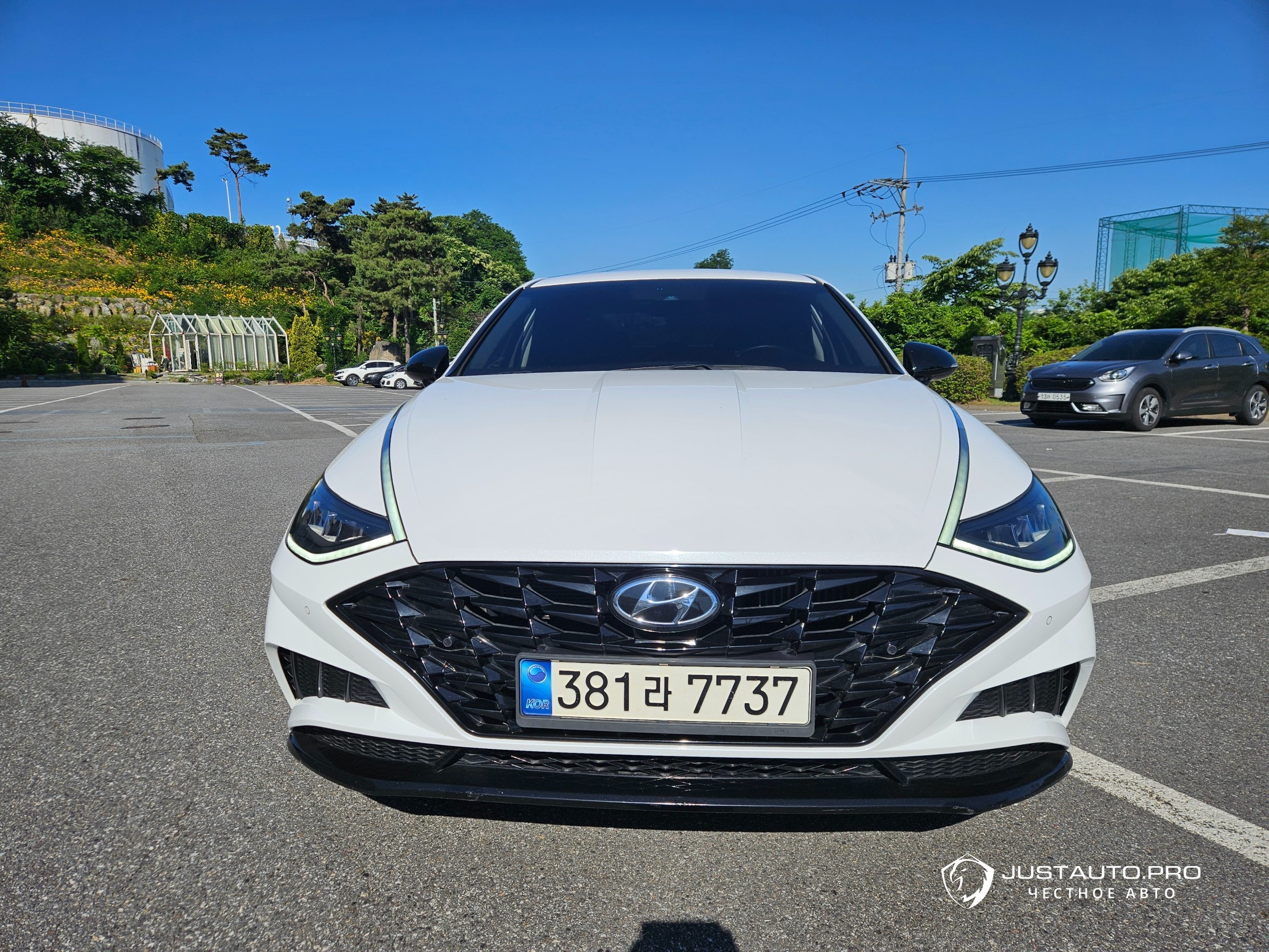 Автомобиль Hyundai Sonata