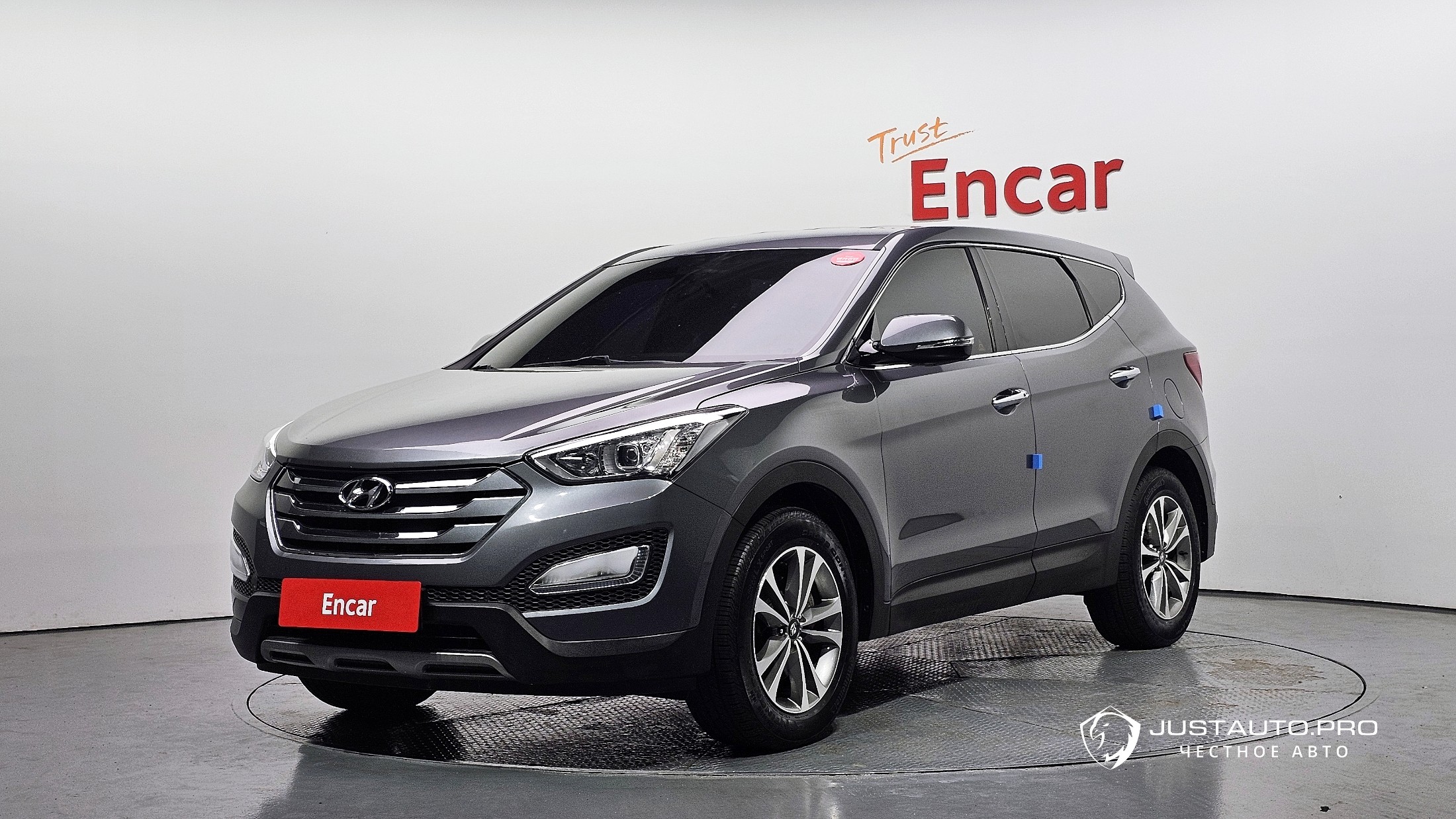 Автомобиль Hyundai Santafe