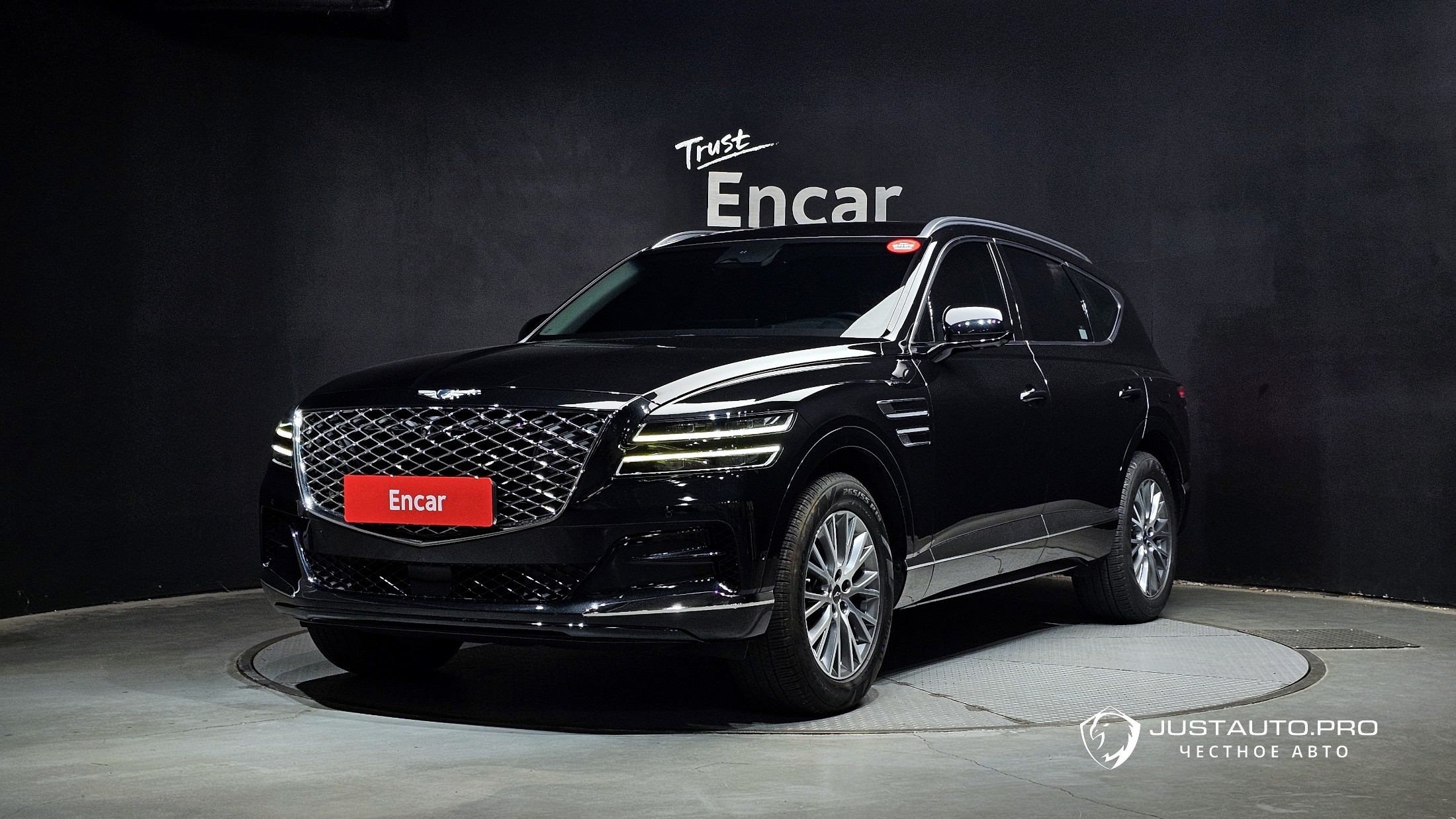 Автомобиль Genesis GV80