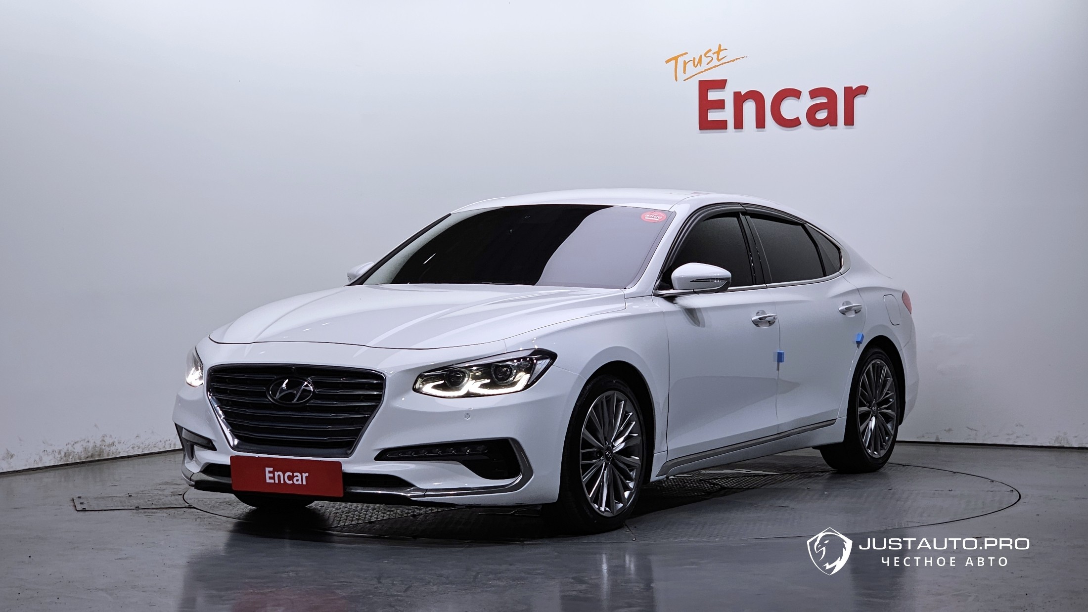 Автомобиль Hyundai Grandeur