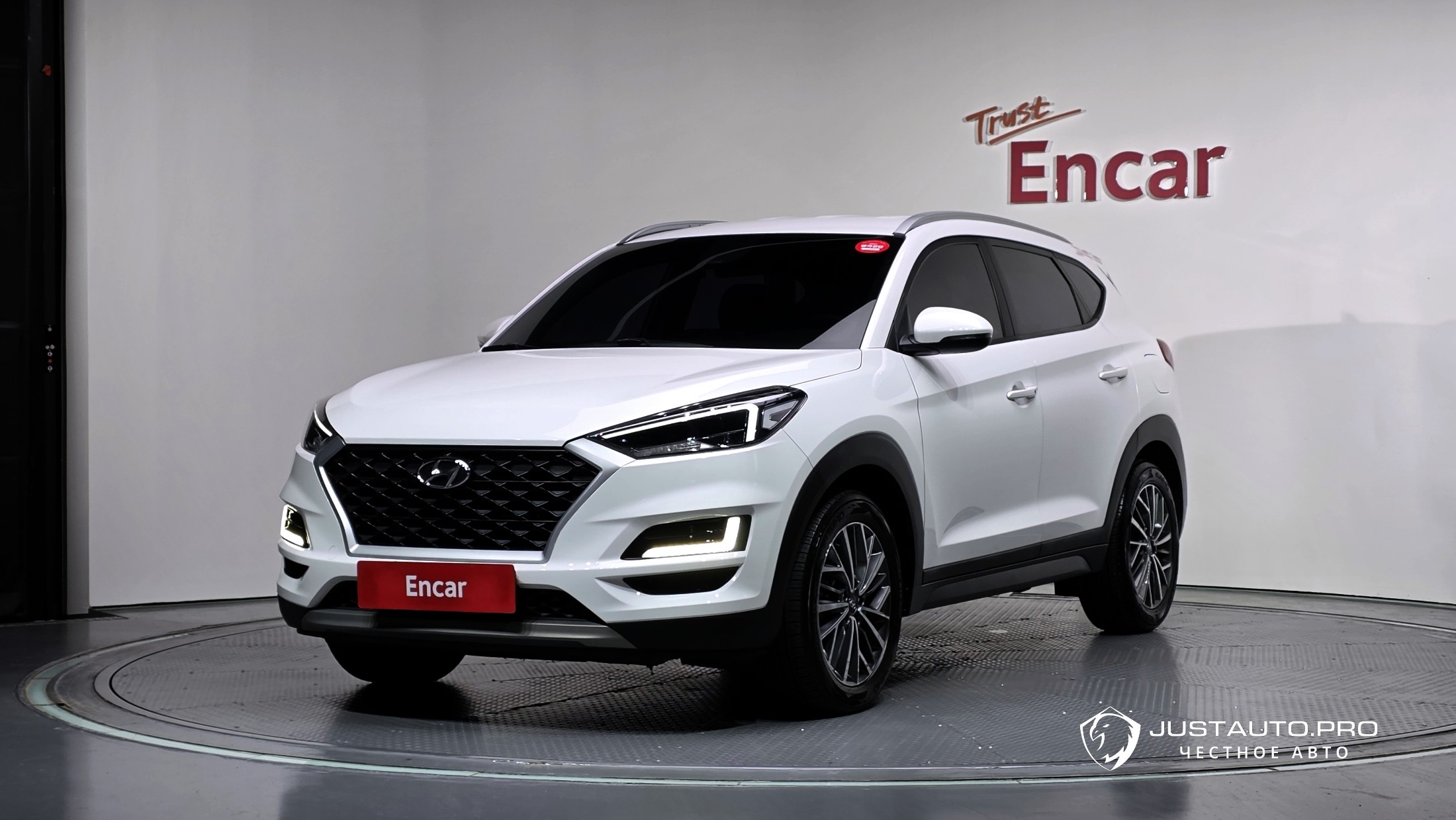 Автомобиль Hyundai Tucson