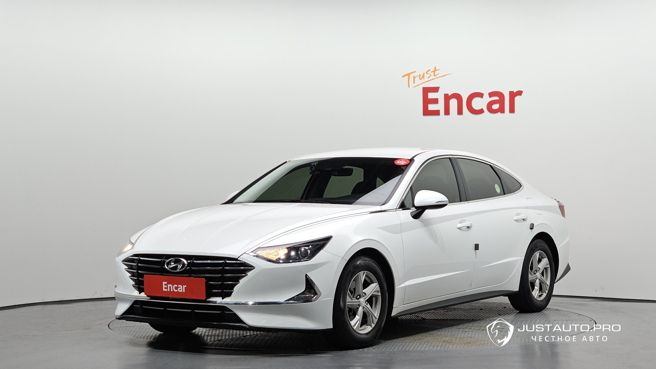 Автомобиль Hyundai Sonata