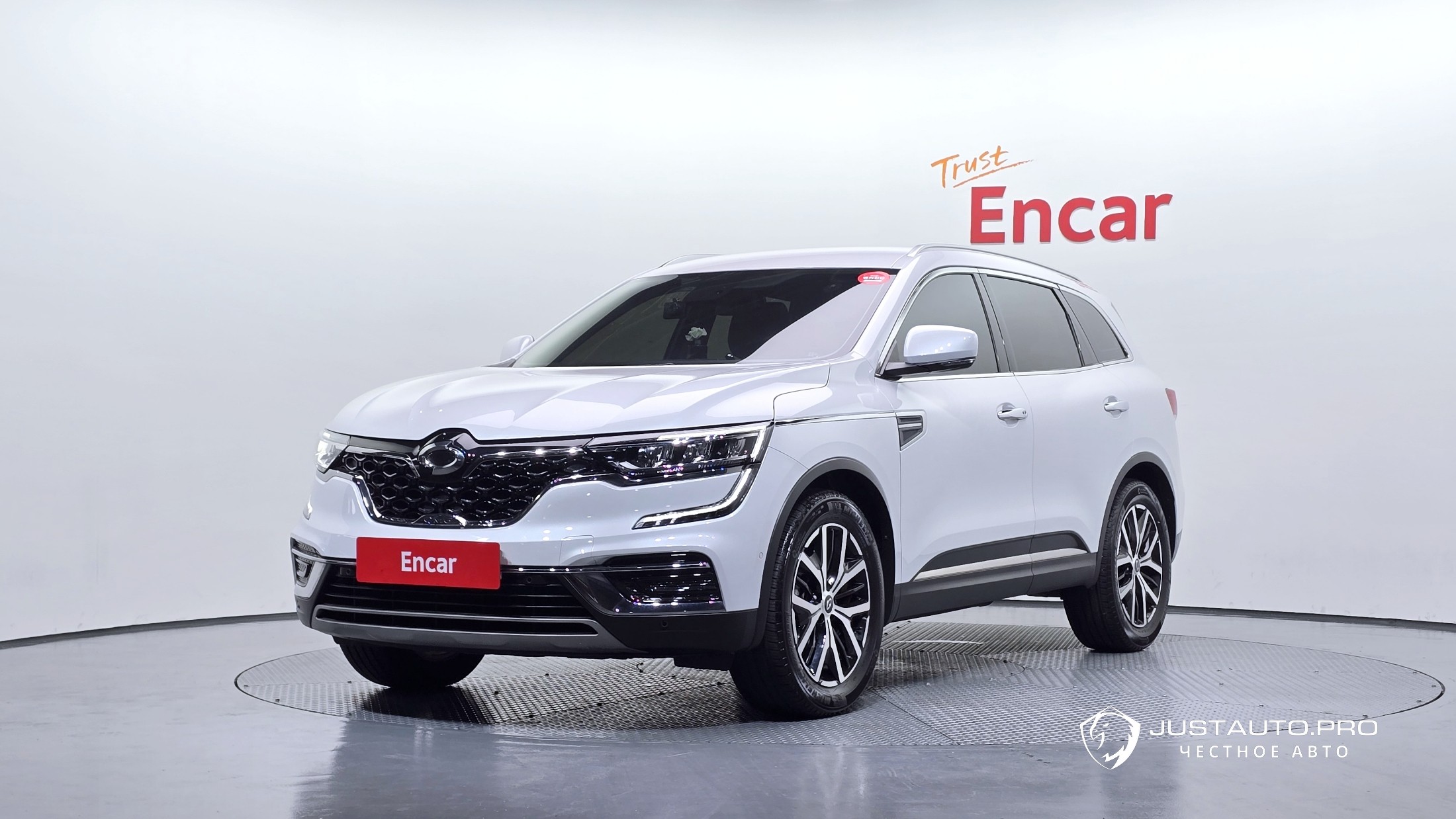 Автомобиль Renault-KoreaSamsung QM6