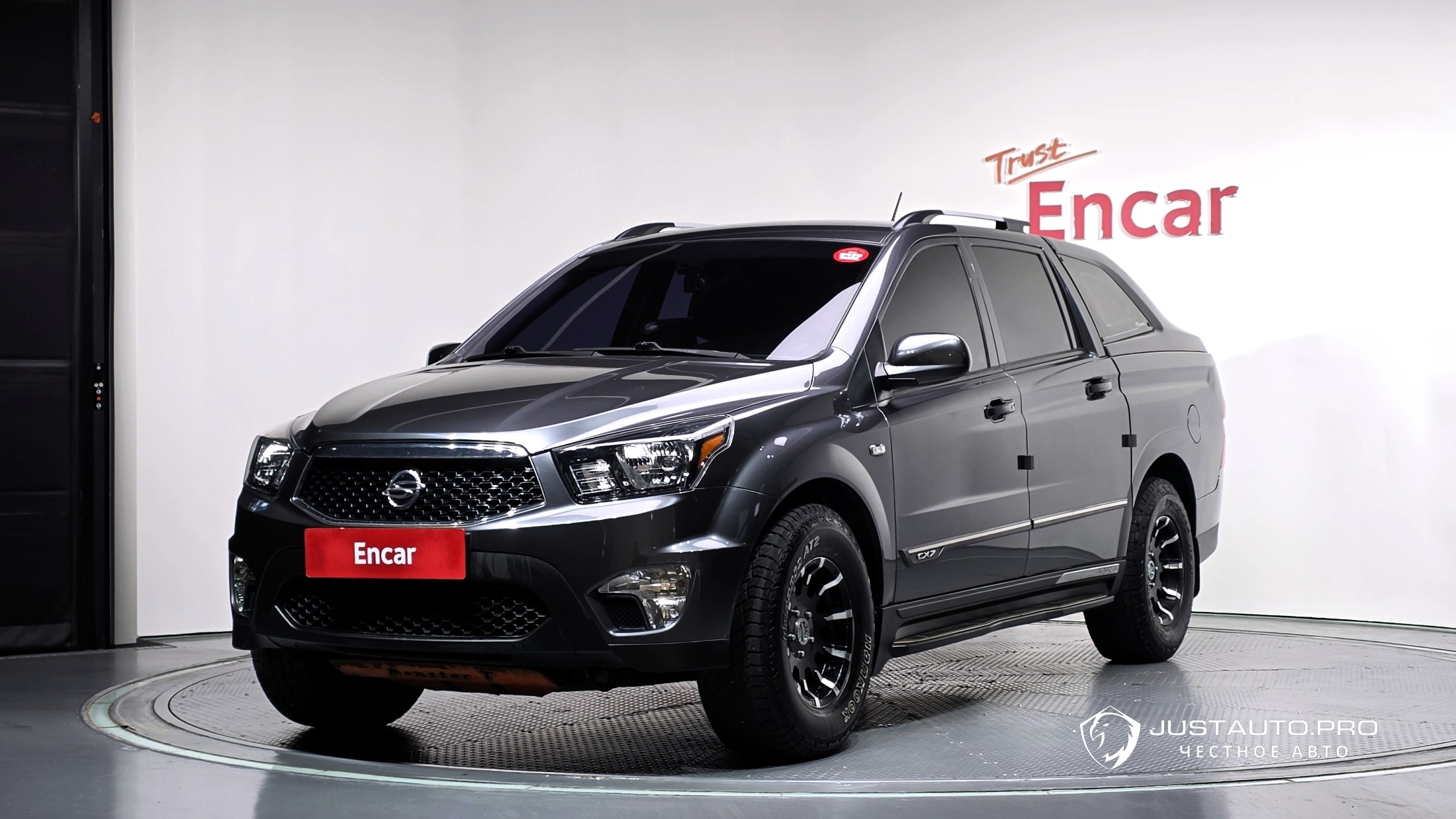 Автомобиль KG_Mobility_Ssangyong KORANDO