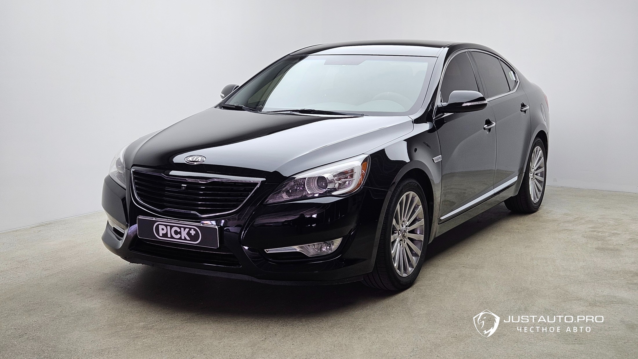 Автомобиль Kia K7