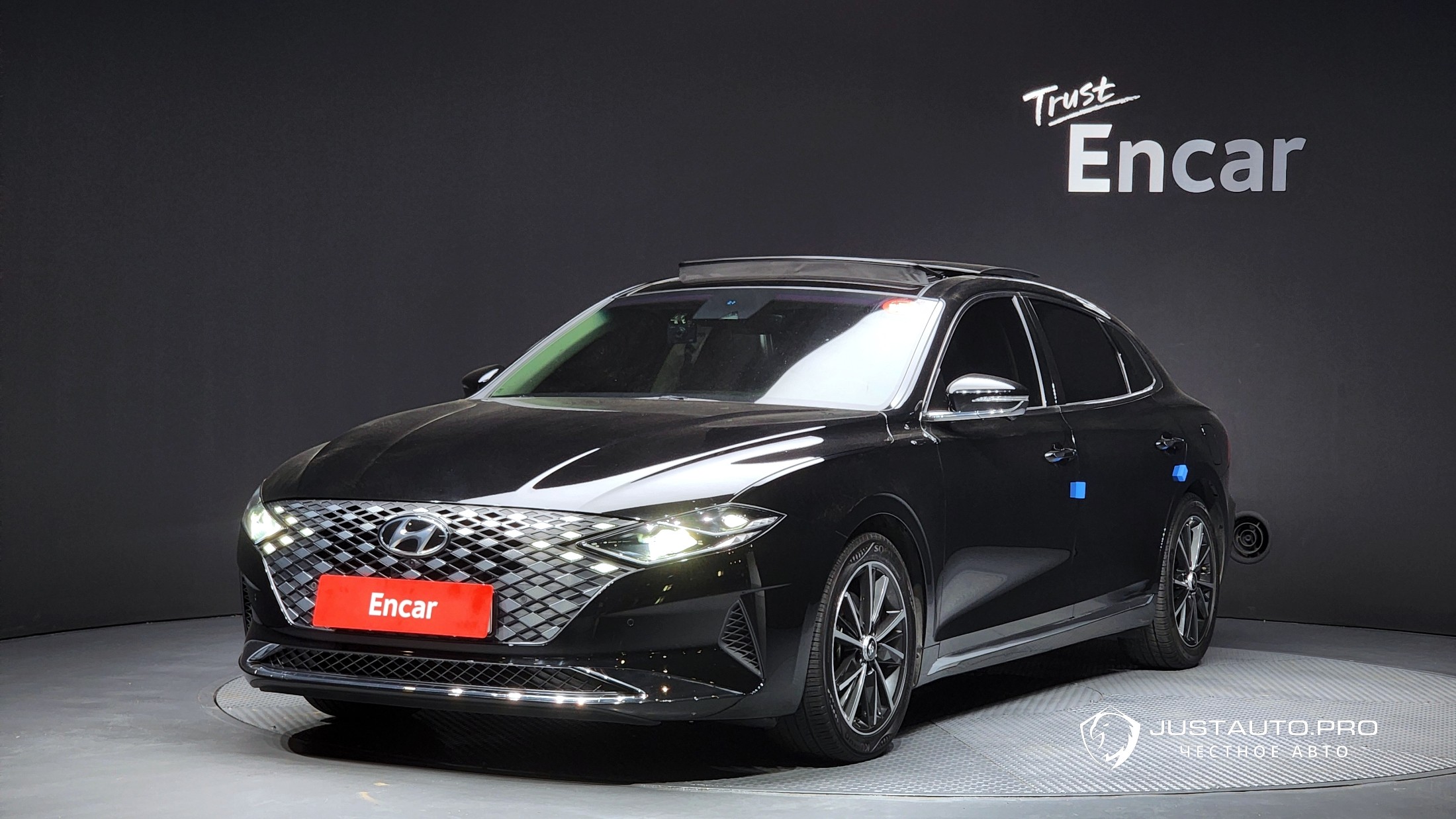 Автомобиль Hyundai Grandeur