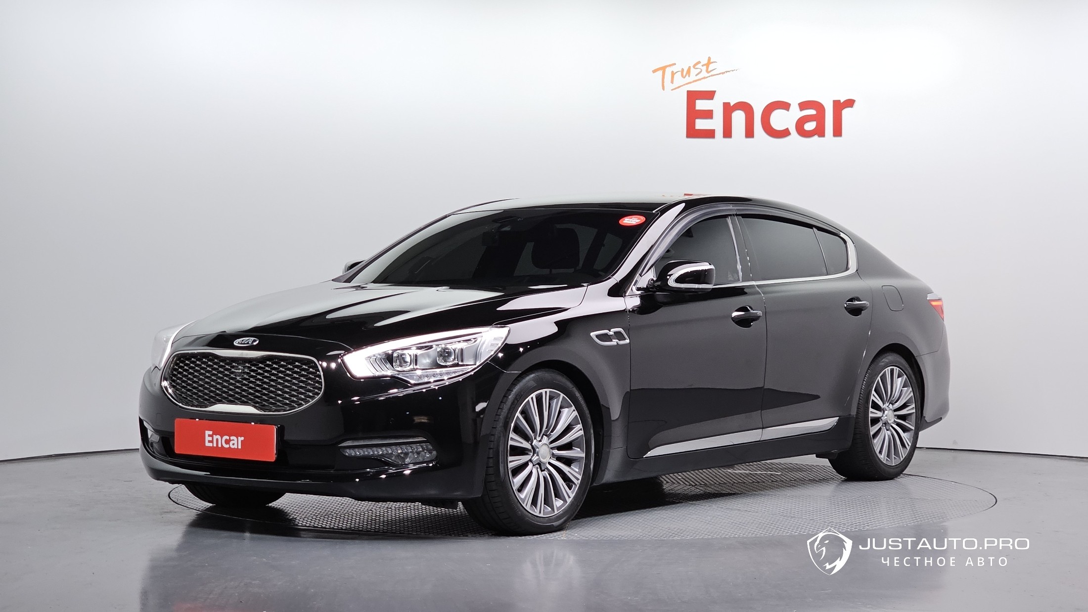 Автомобиль Kia K9