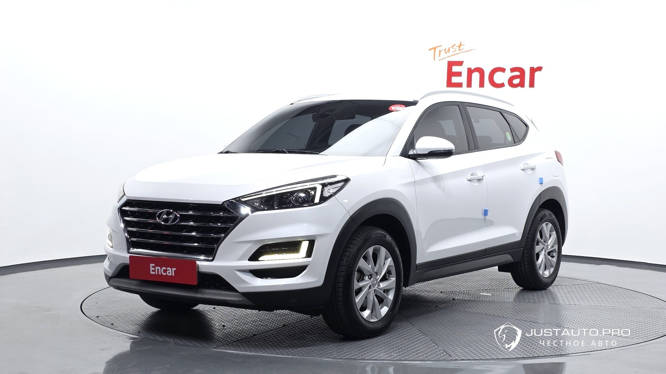 Автомобиль Hyundai Tucson