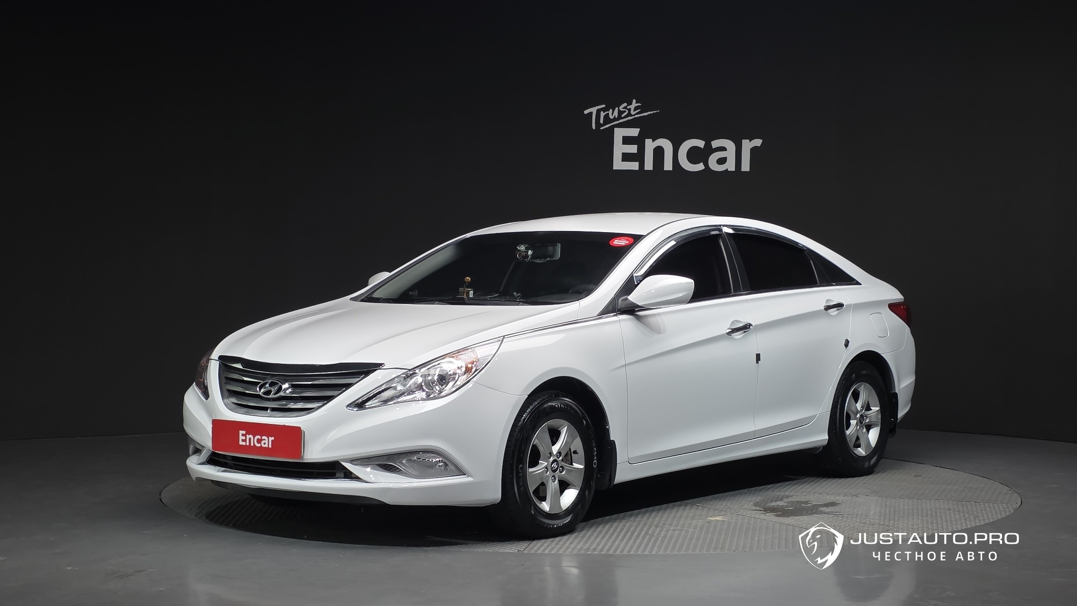 Автомобиль Hyundai Sonata
