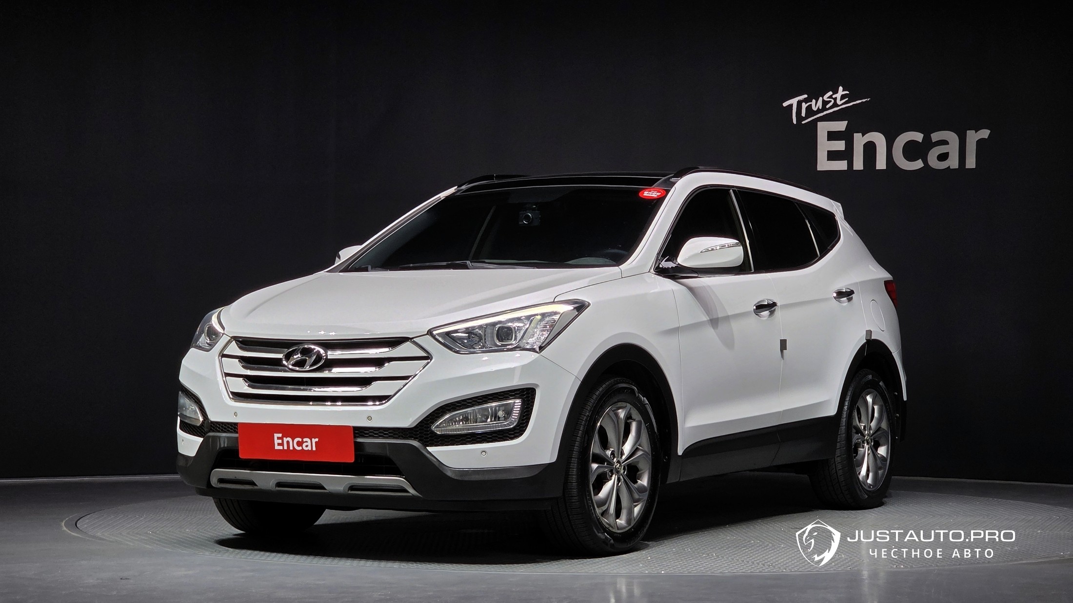 Автомобиль Hyundai Santafe