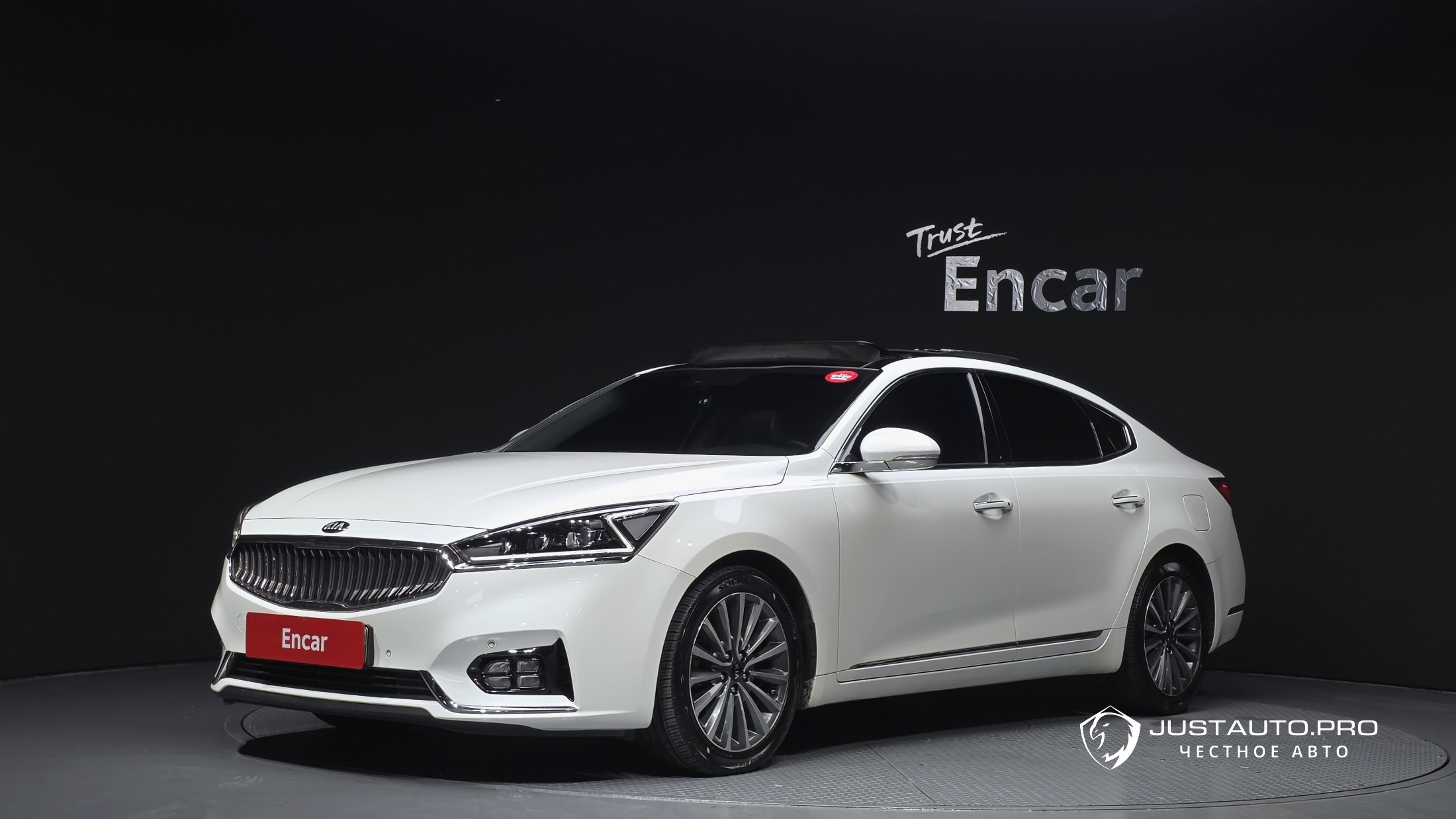 Автомобиль Kia K7