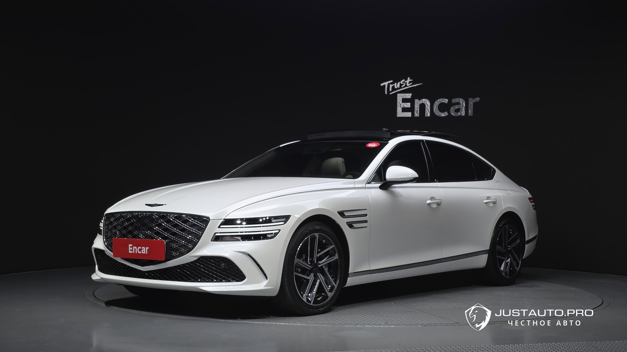 Автомобиль Genesis G80