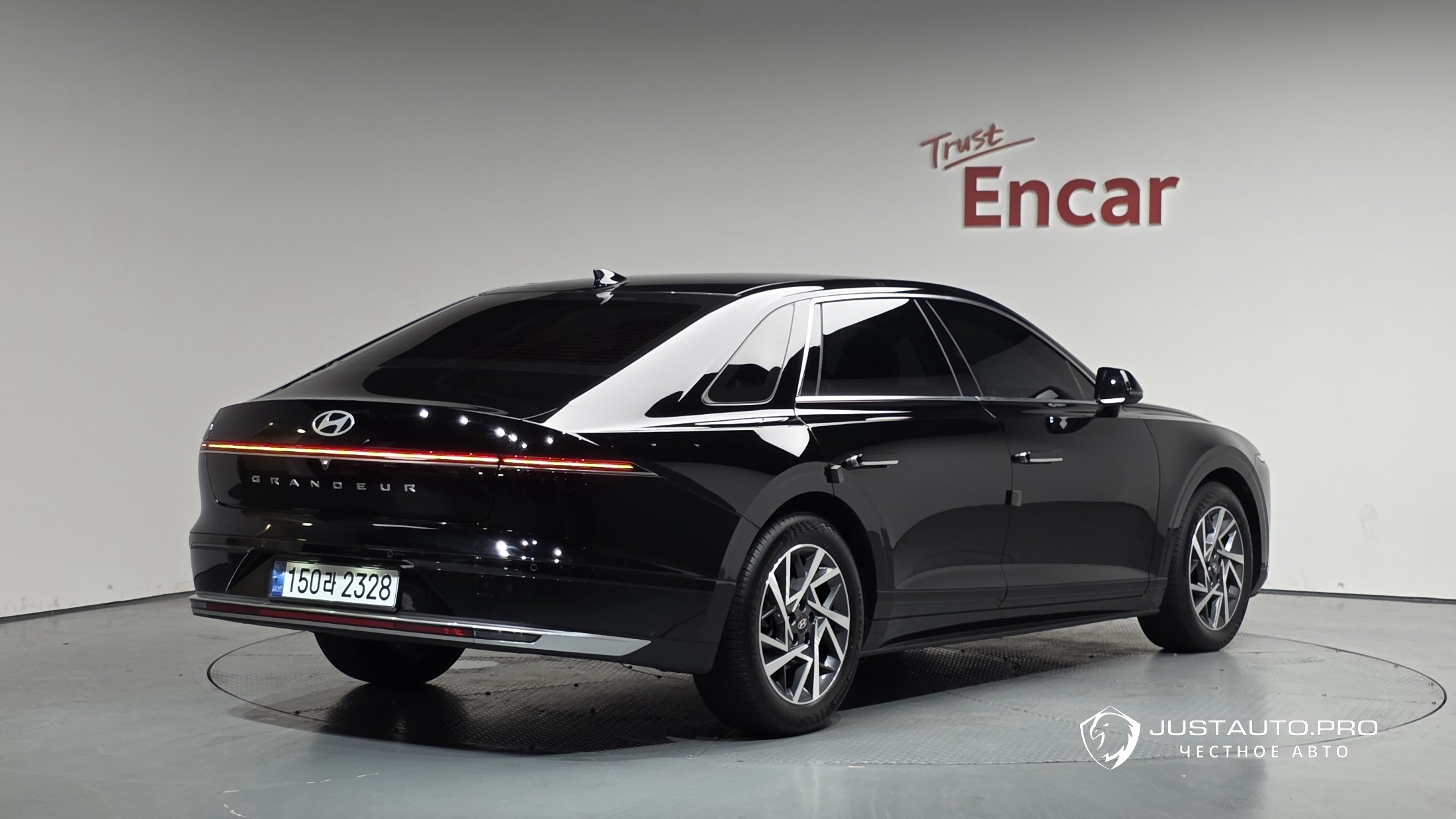 Автомобиль Hyundai Grandeur