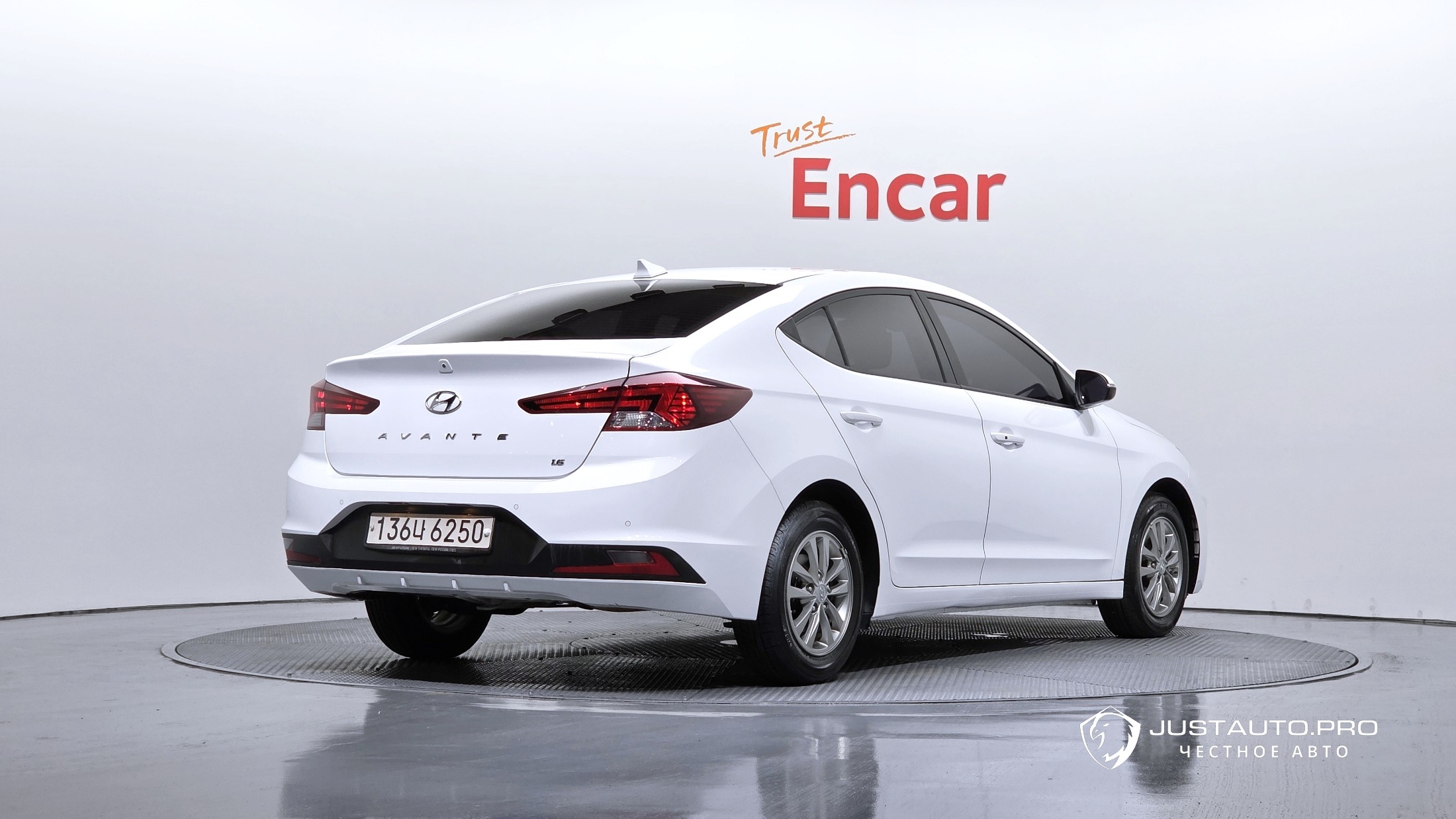 Автомобиль Hyundai AVANTE