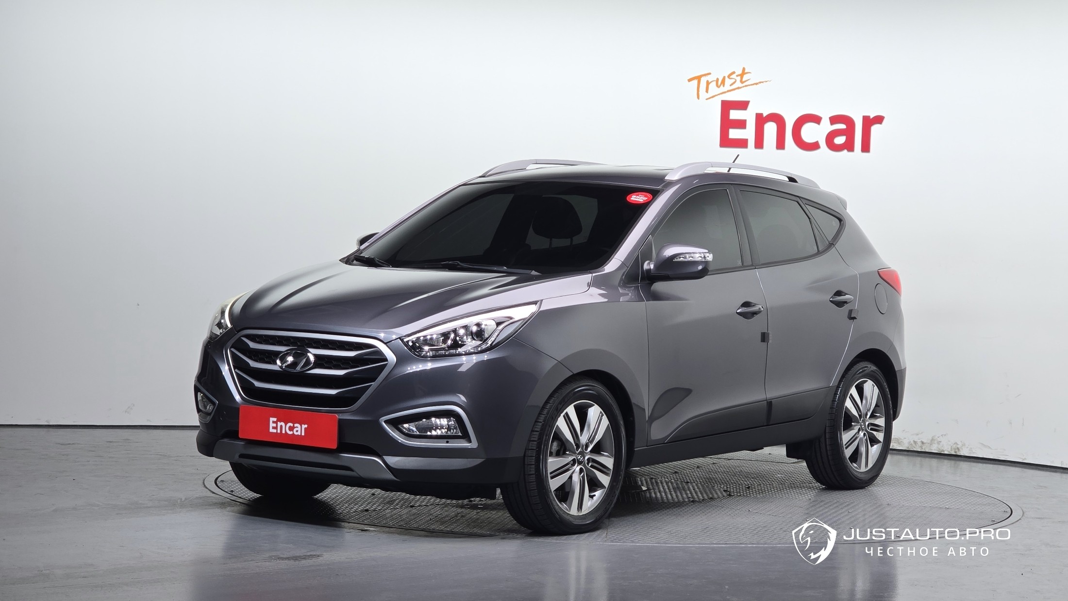 Автомобиль Hyundai Tucson