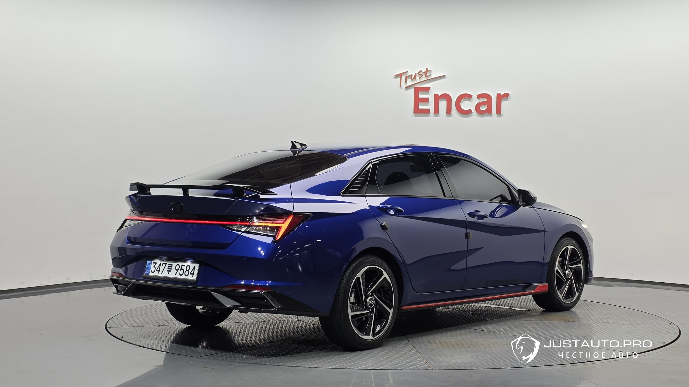 Автомобиль Hyundai AVANTE