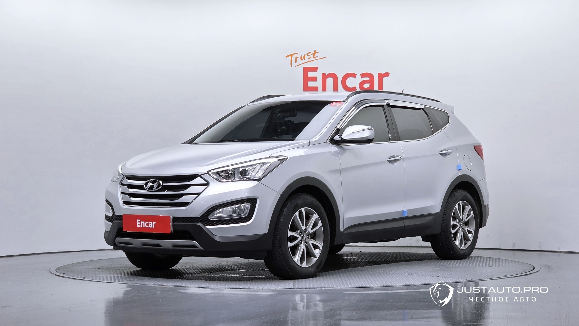Автомобиль Hyundai Santafe