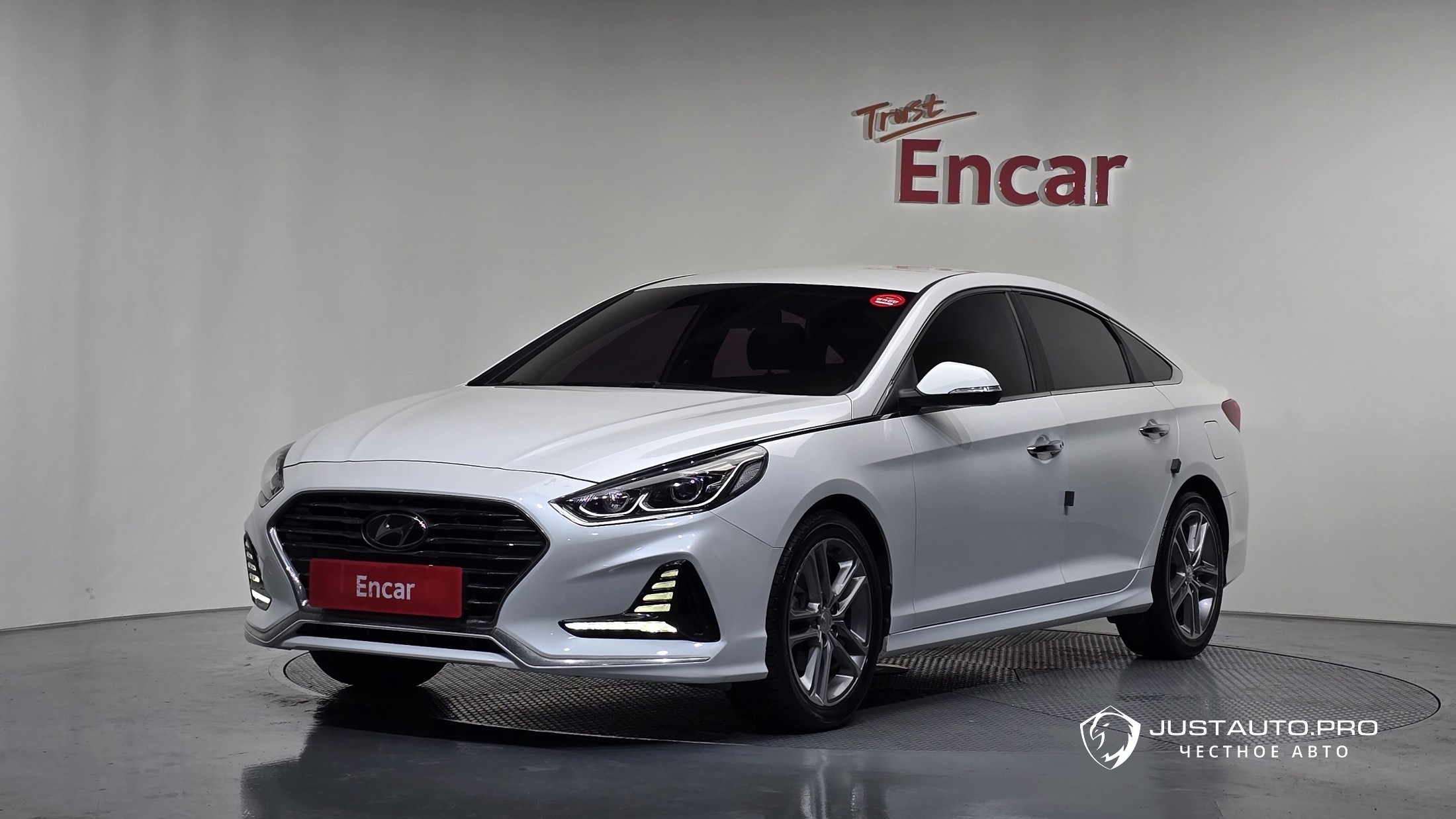 Автомобиль Hyundai Sonata