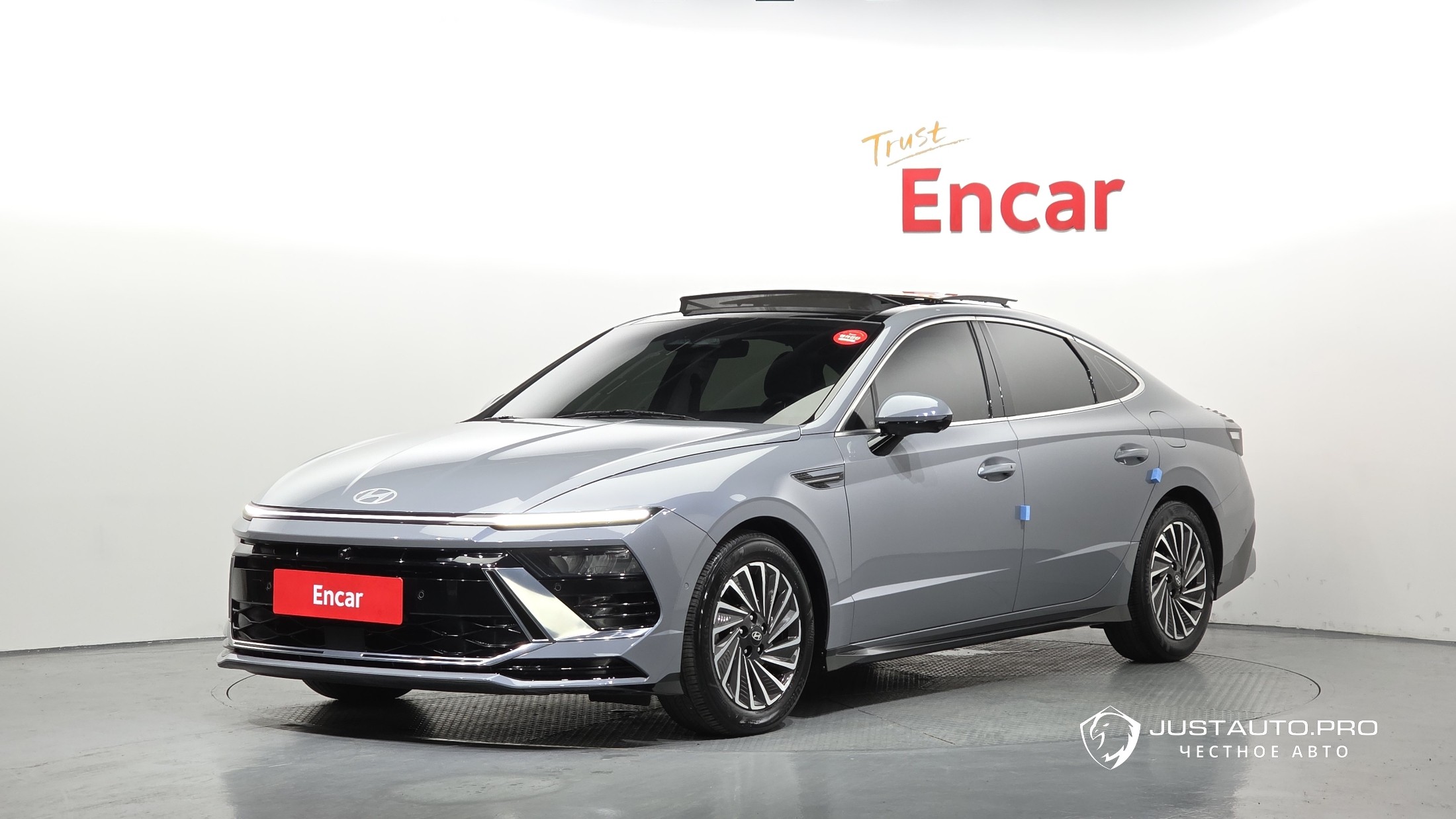 Автомобиль Hyundai Sonata