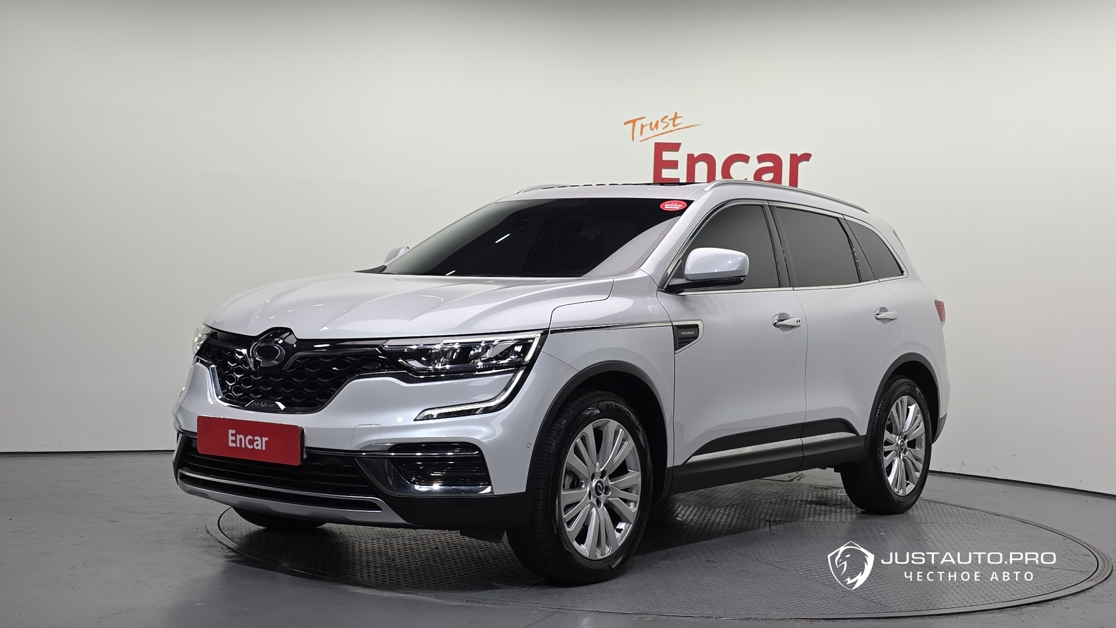 Автомобиль Renault-KoreaSamsung QM6