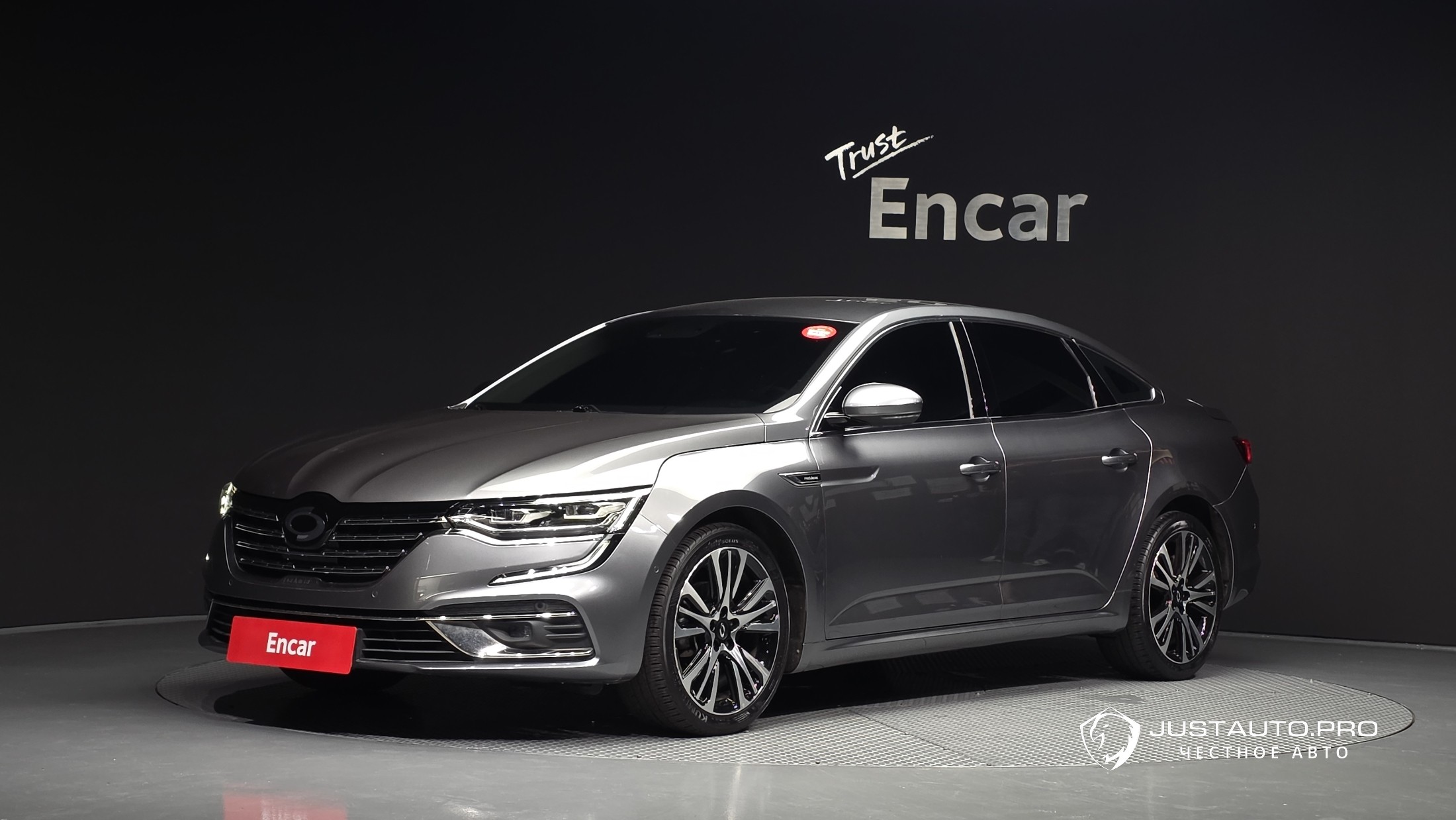 Автомобиль Renault-KoreaSamsung SM6