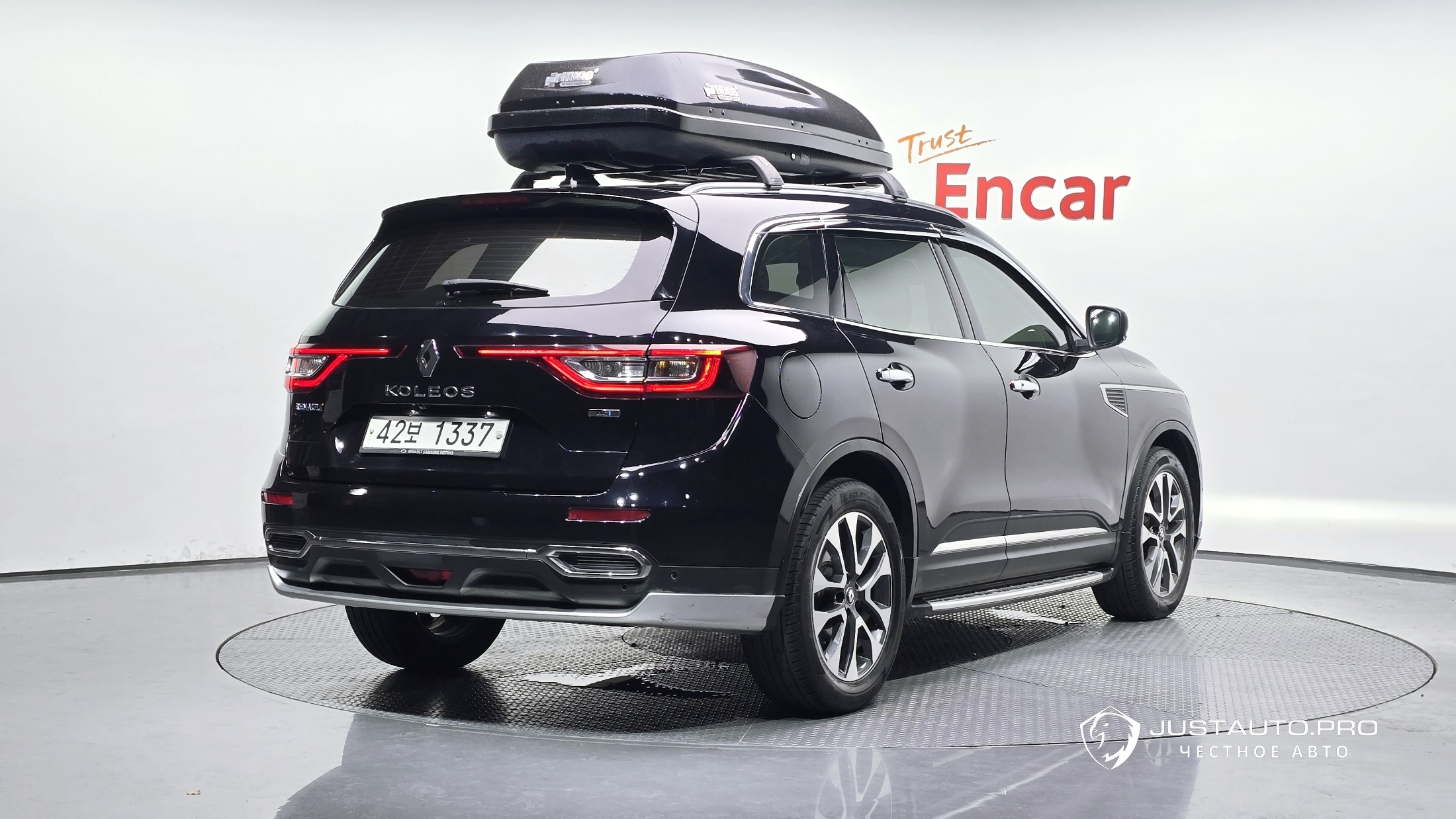 Автомобиль Renault-KoreaSamsung QM6