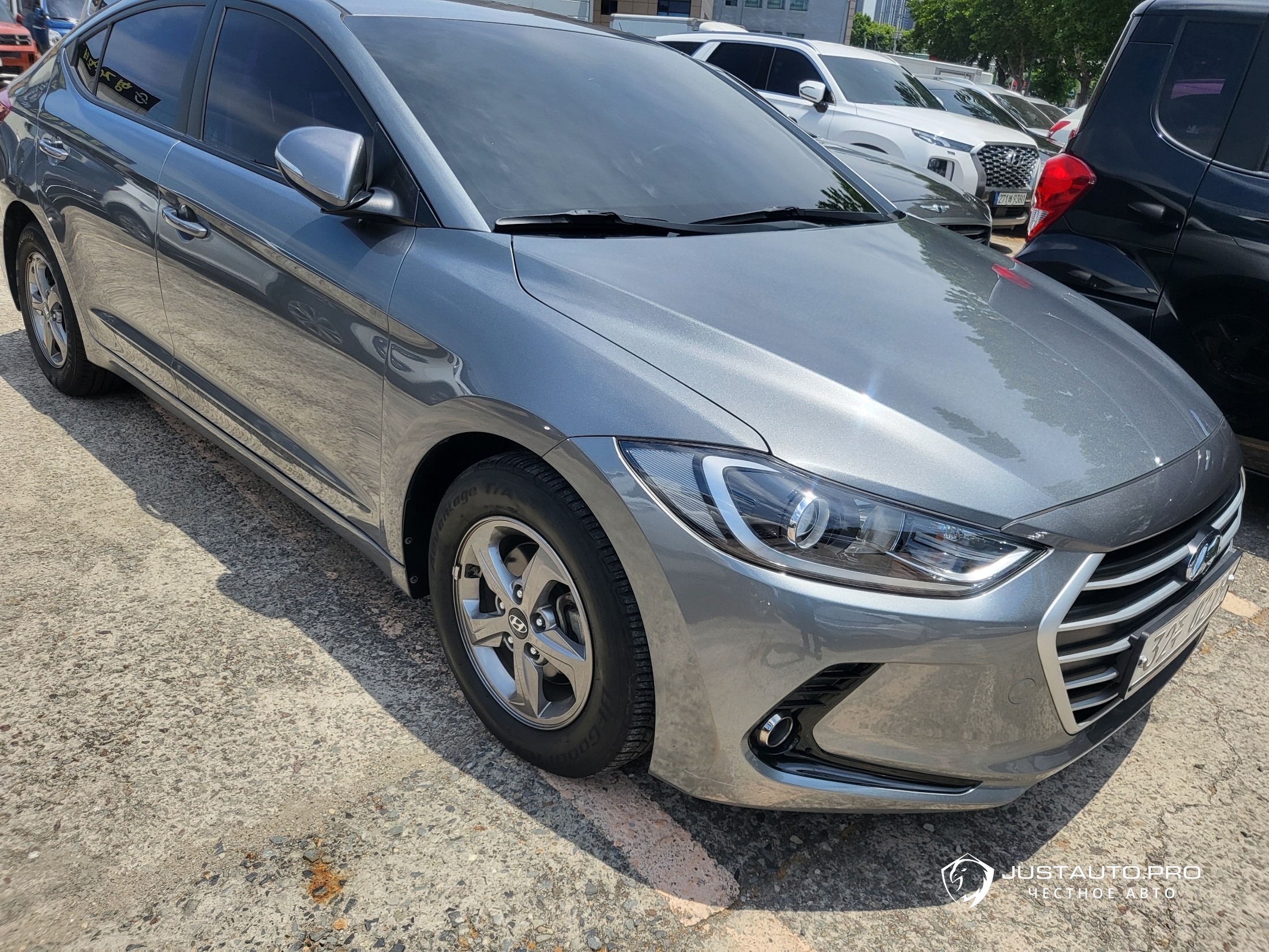 Автомобиль Hyundai AVANTE