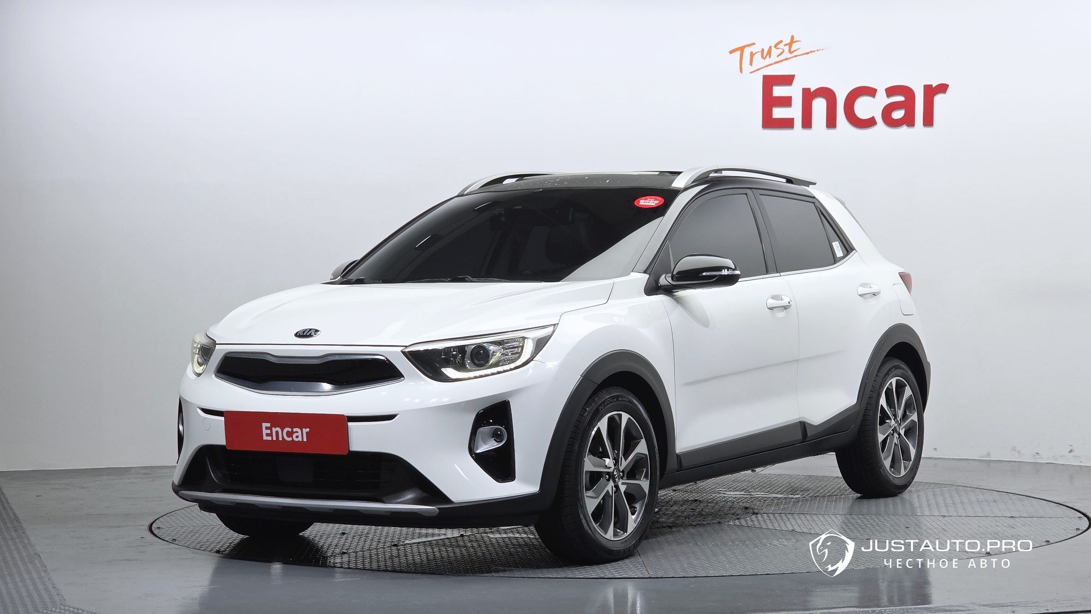 Автомобиль Kia Stonic
