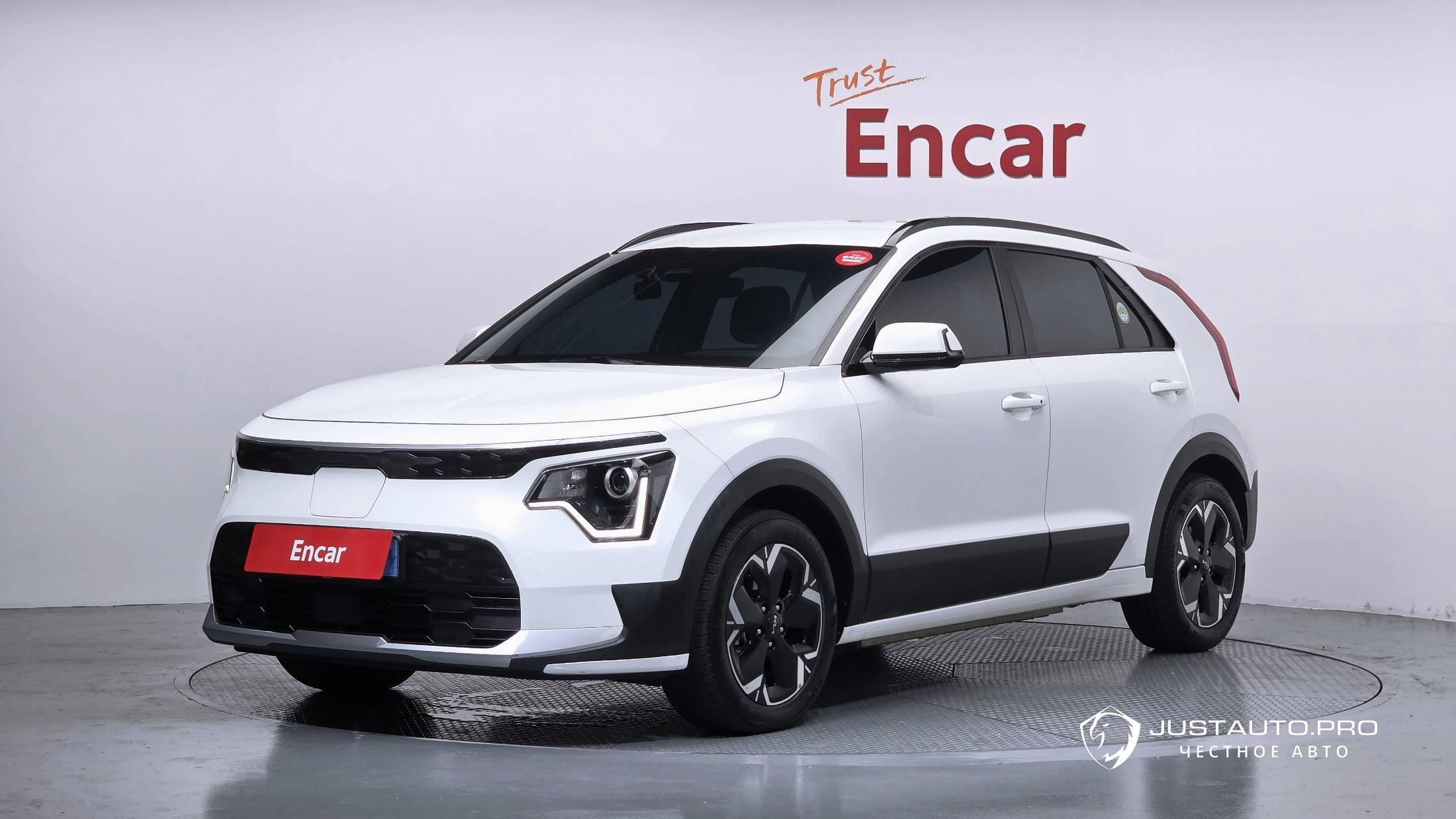 Автомобиль Kia Niro