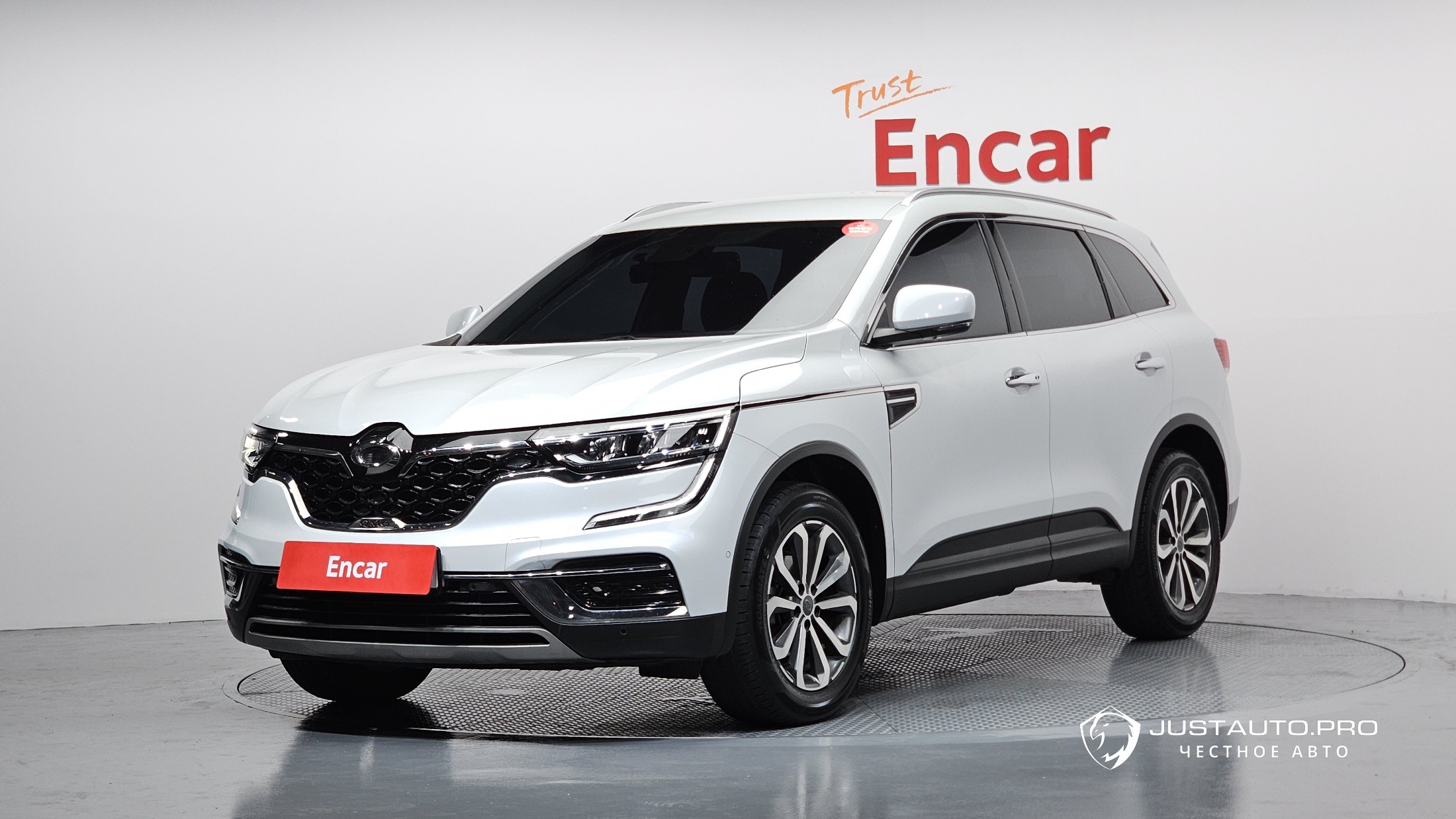 Автомобиль Renault-KoreaSamsung QM6