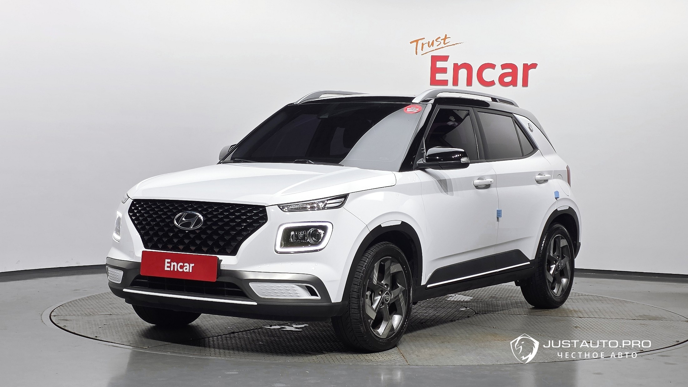 Автомобиль Hyundai Venue