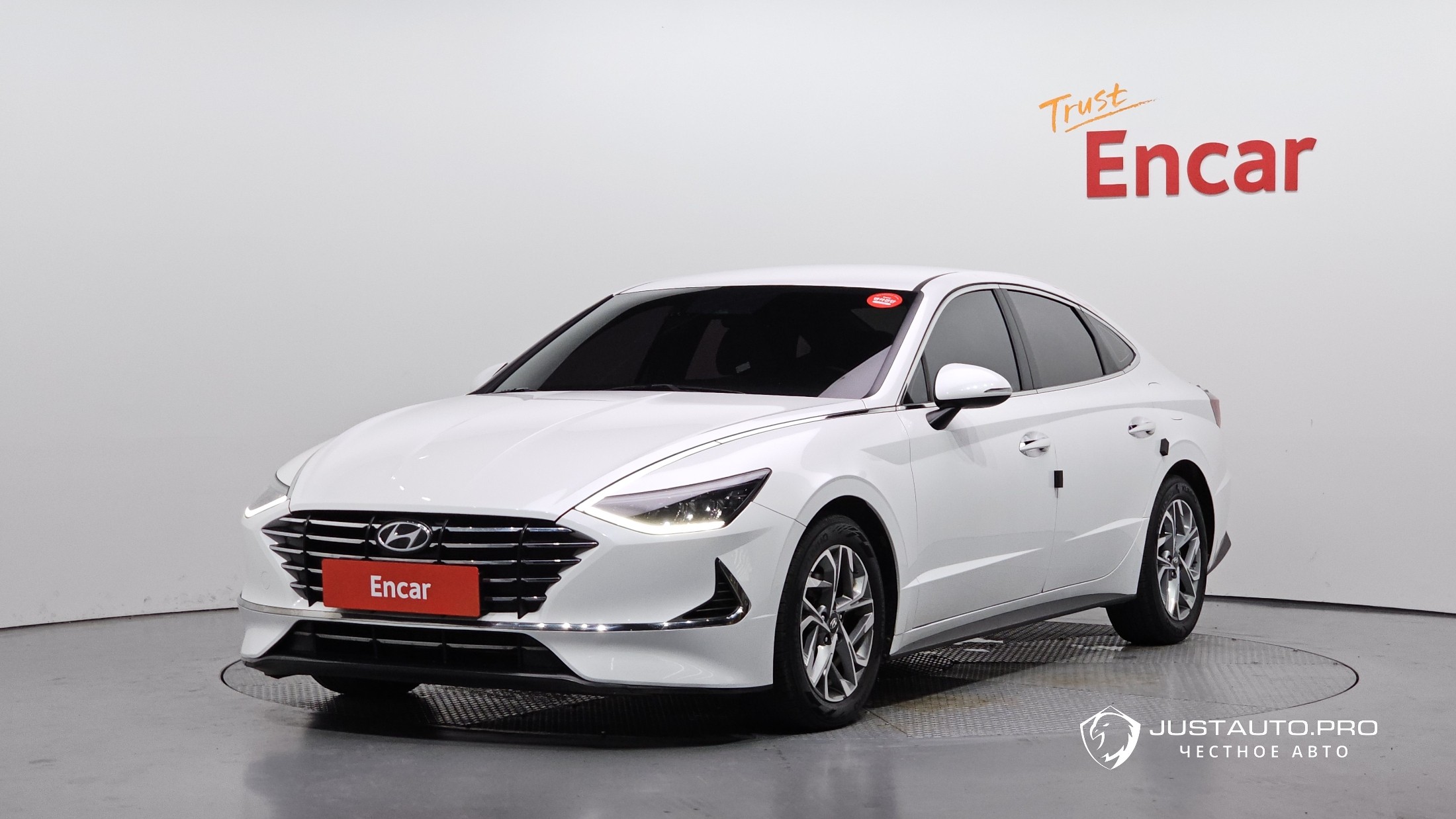 Автомобиль Hyundai Sonata