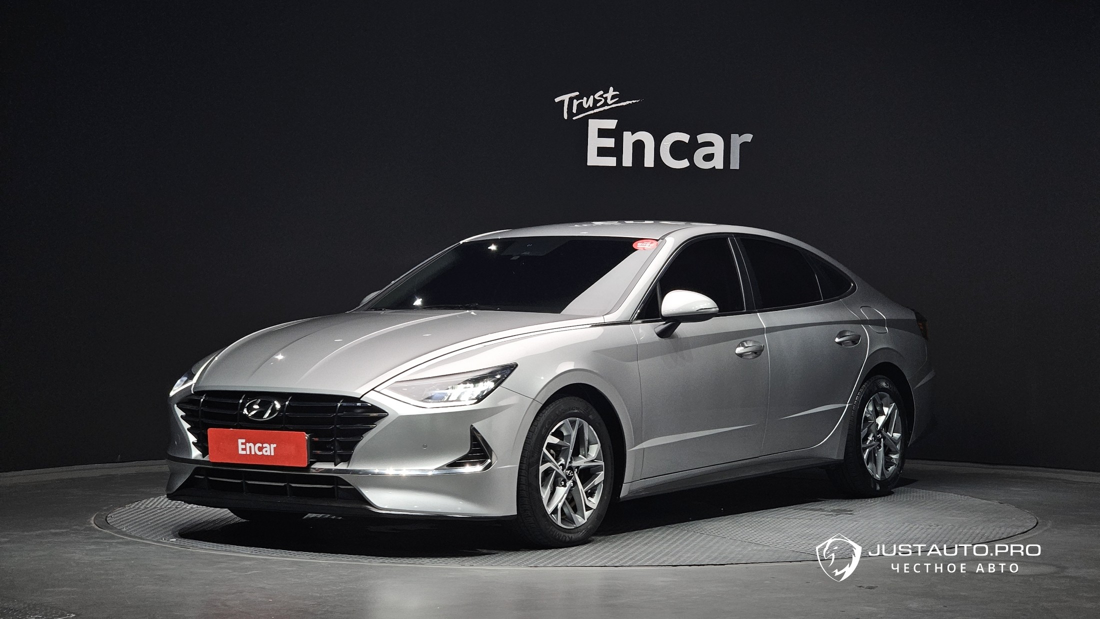 Автомобиль Hyundai Sonata