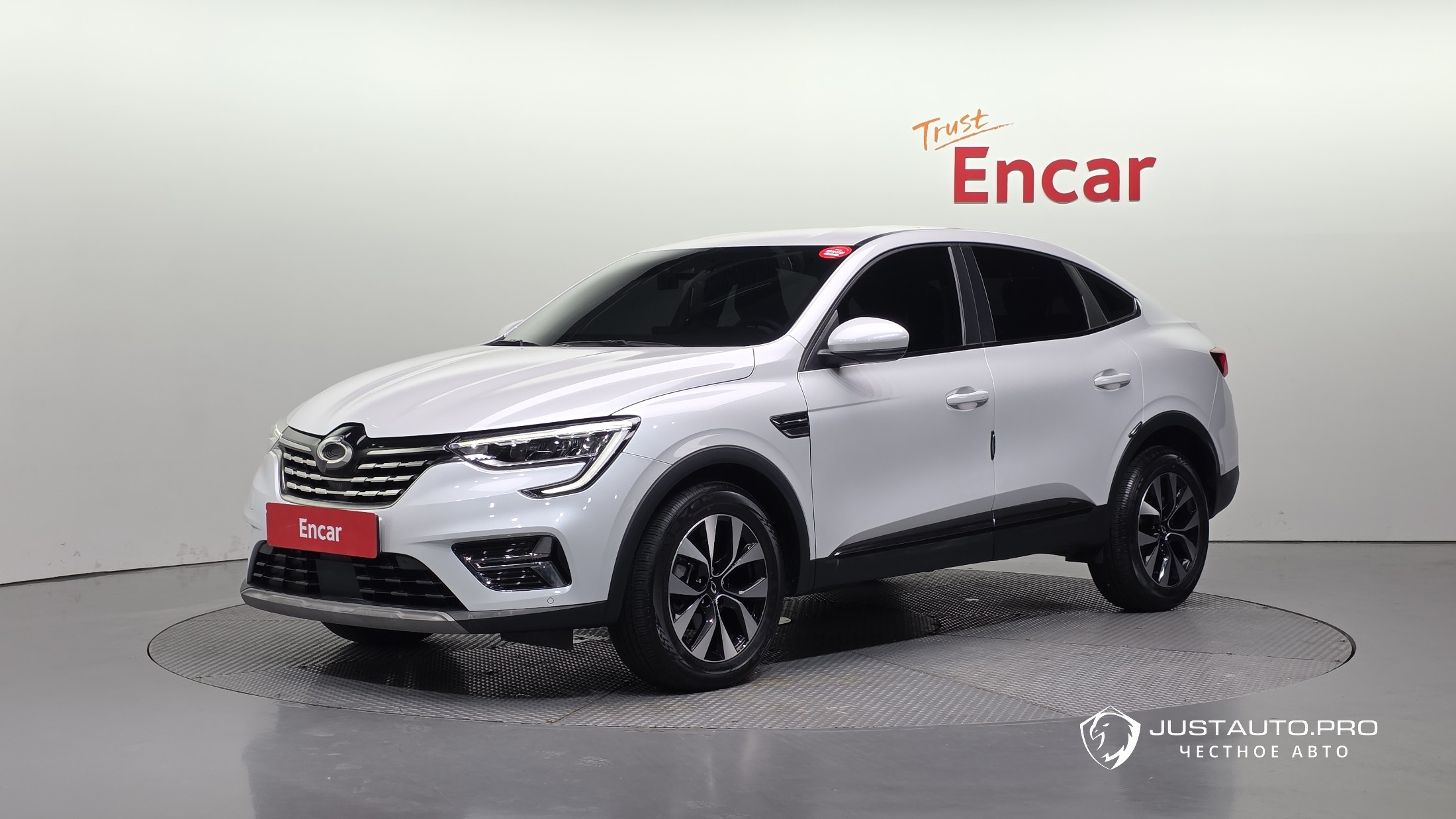 Автомобиль Renault-KoreaSamsung XM3
