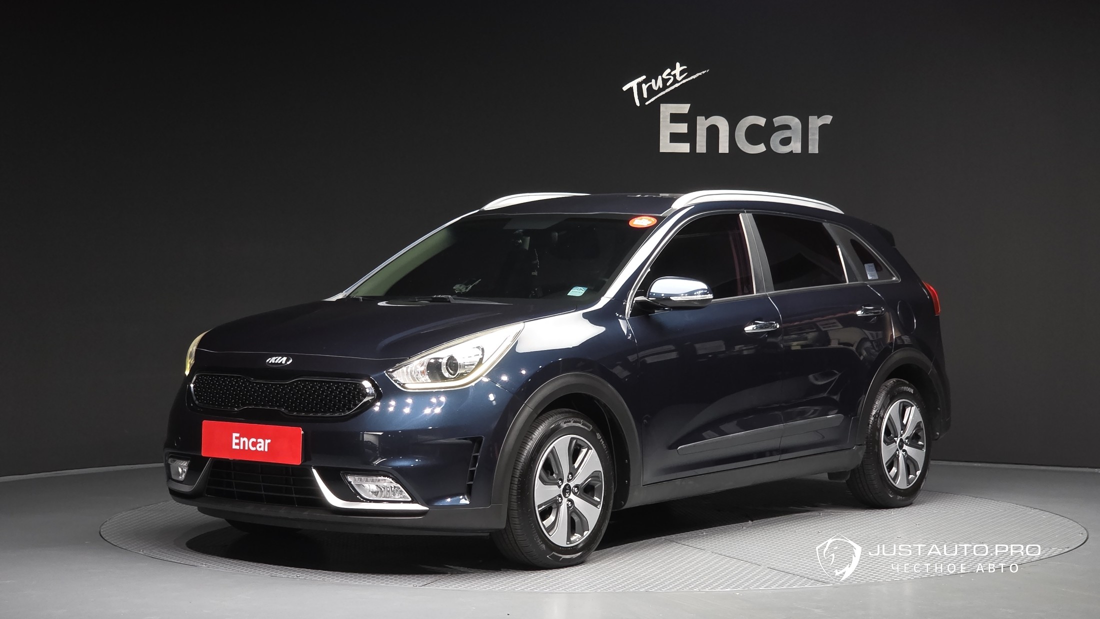 Автомобиль Kia Niro